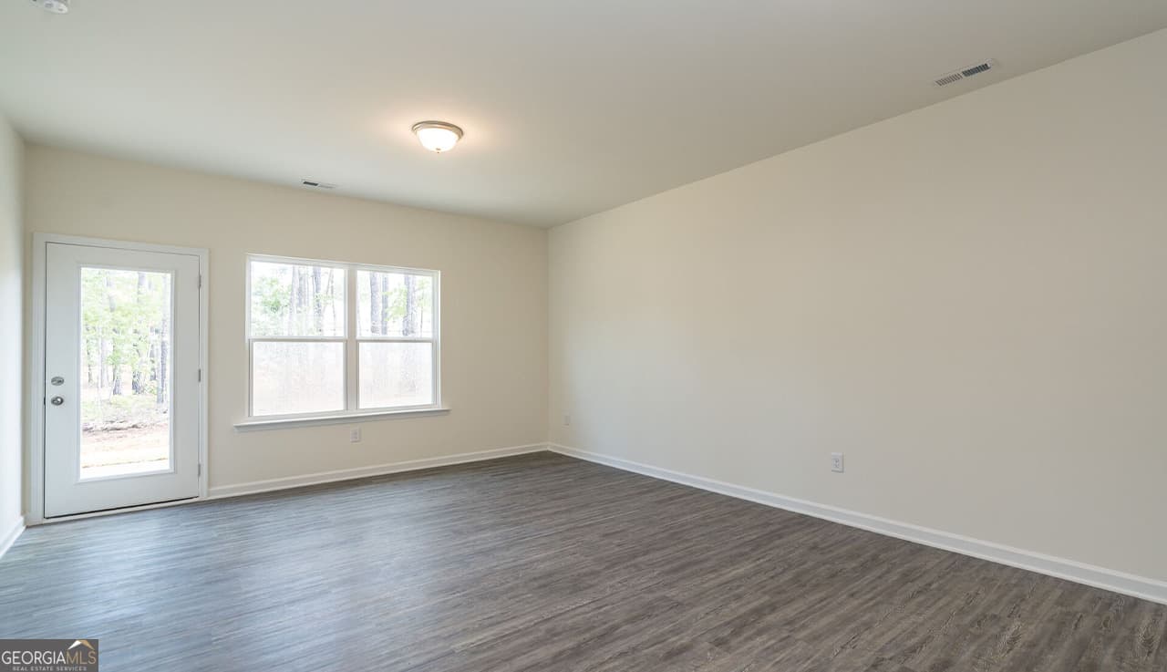 3 bedroom, 2 bathroom, 1,202 sq ft single family residence for sale at 126 Cottage Court LOT 8A, Thomaston, GA 30286 — photo 6
