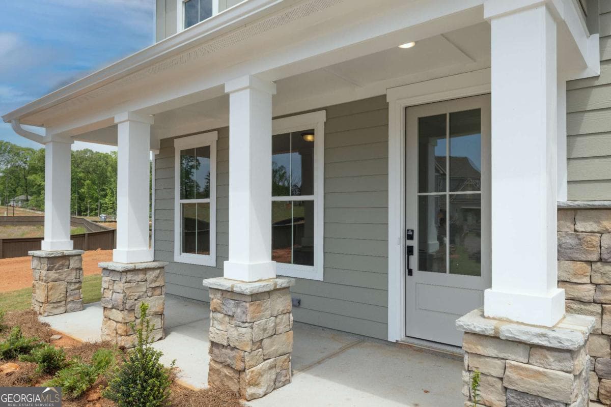 4 bedroom, 3 bathroom single family residence for sale at 149 Barton Springs, Bethlehem, GA 30620 — photo 4