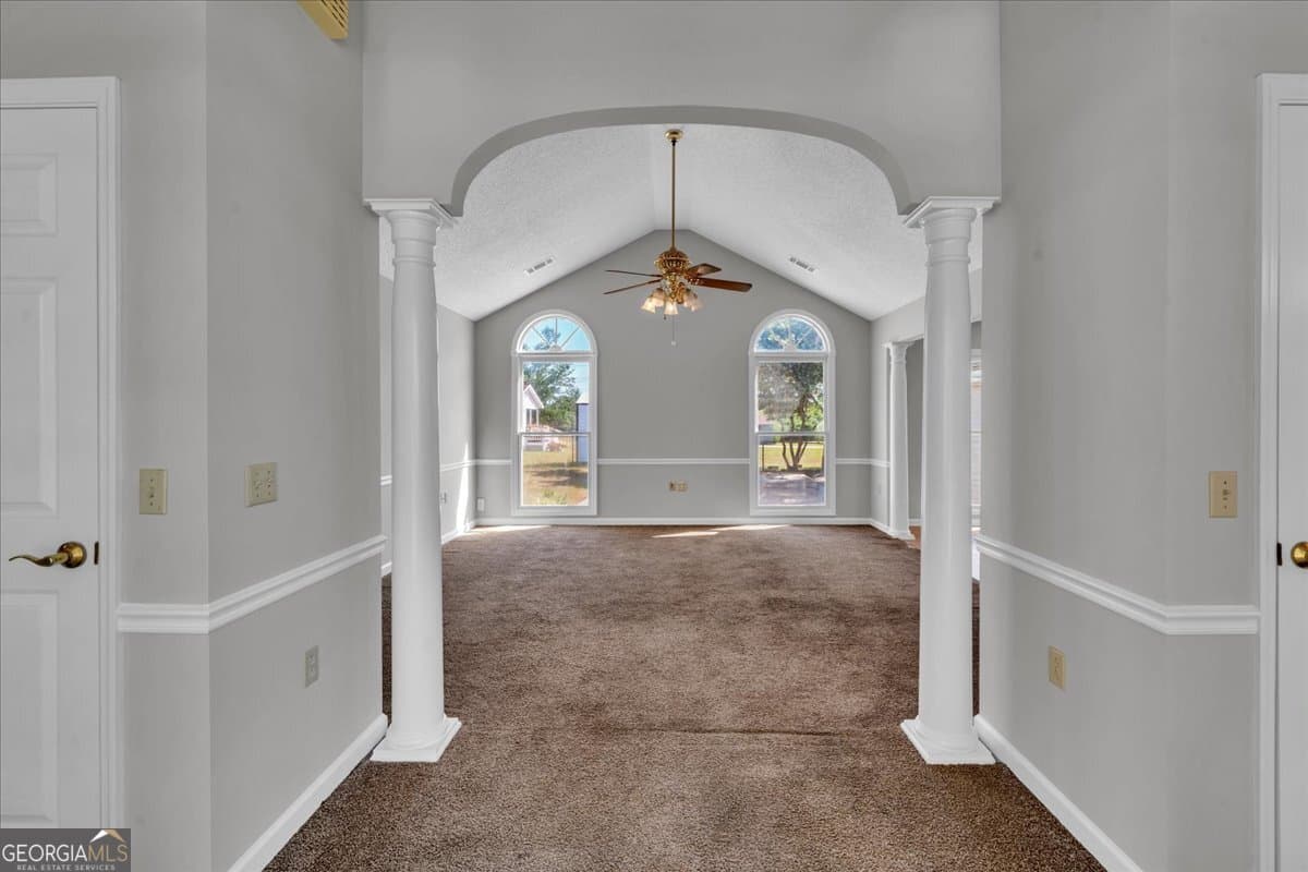 3 bedroom, 2 bathroom, 2,074 sq ft single family residence for sale at 420 James Street, Ailey, GA 30410 — photo 3