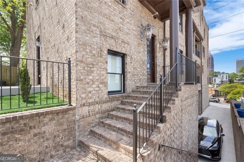 multi family,townhouse for sale at 631 Boulevard, Atlanta, GA 30308 — photo 3