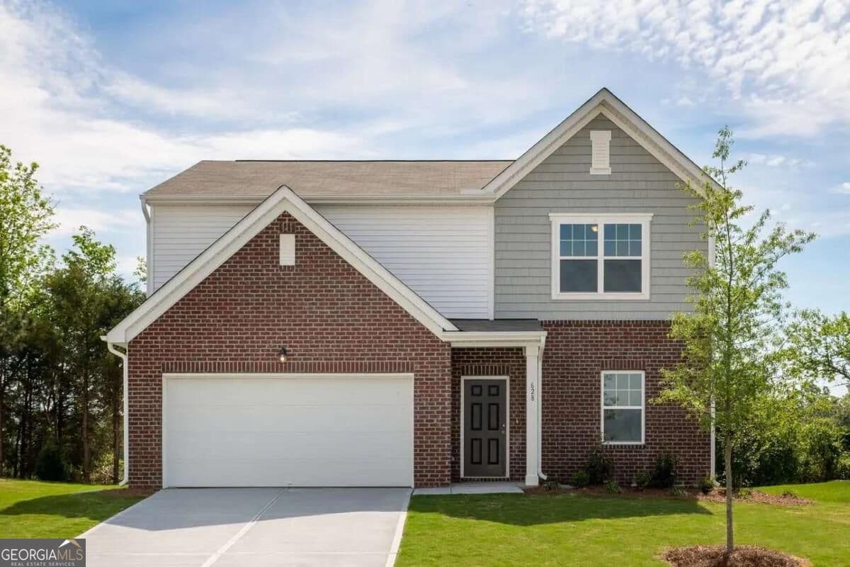 4 bedroom, 2.5 bathroom, 2,095 sq ft single family residence for sale at 476 Silverton Drive, Dacula, GA 30019 — photo 1 of 11