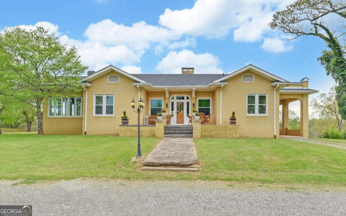 5 bedroom, 2.5 bathroom, 3,873 sq ft single family residence for sale at 2465 Blue Ridge Drive, Blue Ridge, GA 30513