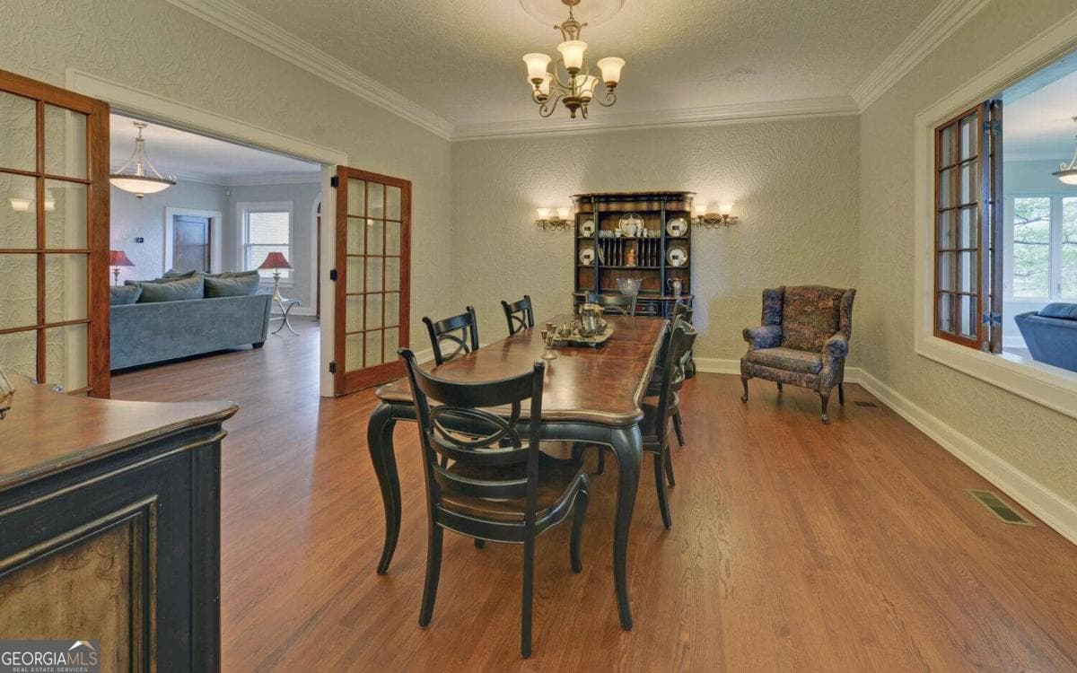 5 bedroom, 2.5 bathroom, 3,873 sq ft single family residence for sale at 2465 Blue Ridge Drive, Blue Ridge, GA 30513 — photo 9
