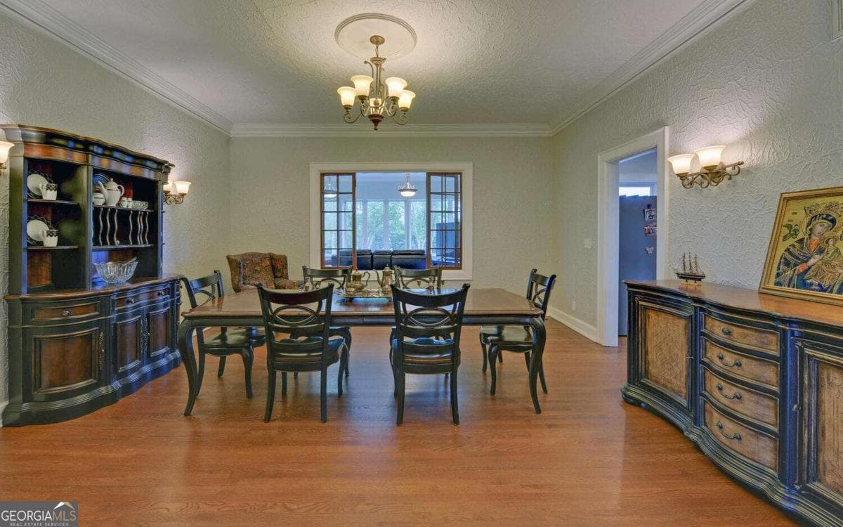 5 bedroom, 2.5 bathroom, 3,873 sq ft single family residence for sale at 2465 Blue Ridge Drive, Blue Ridge, GA 30513 — photo 8