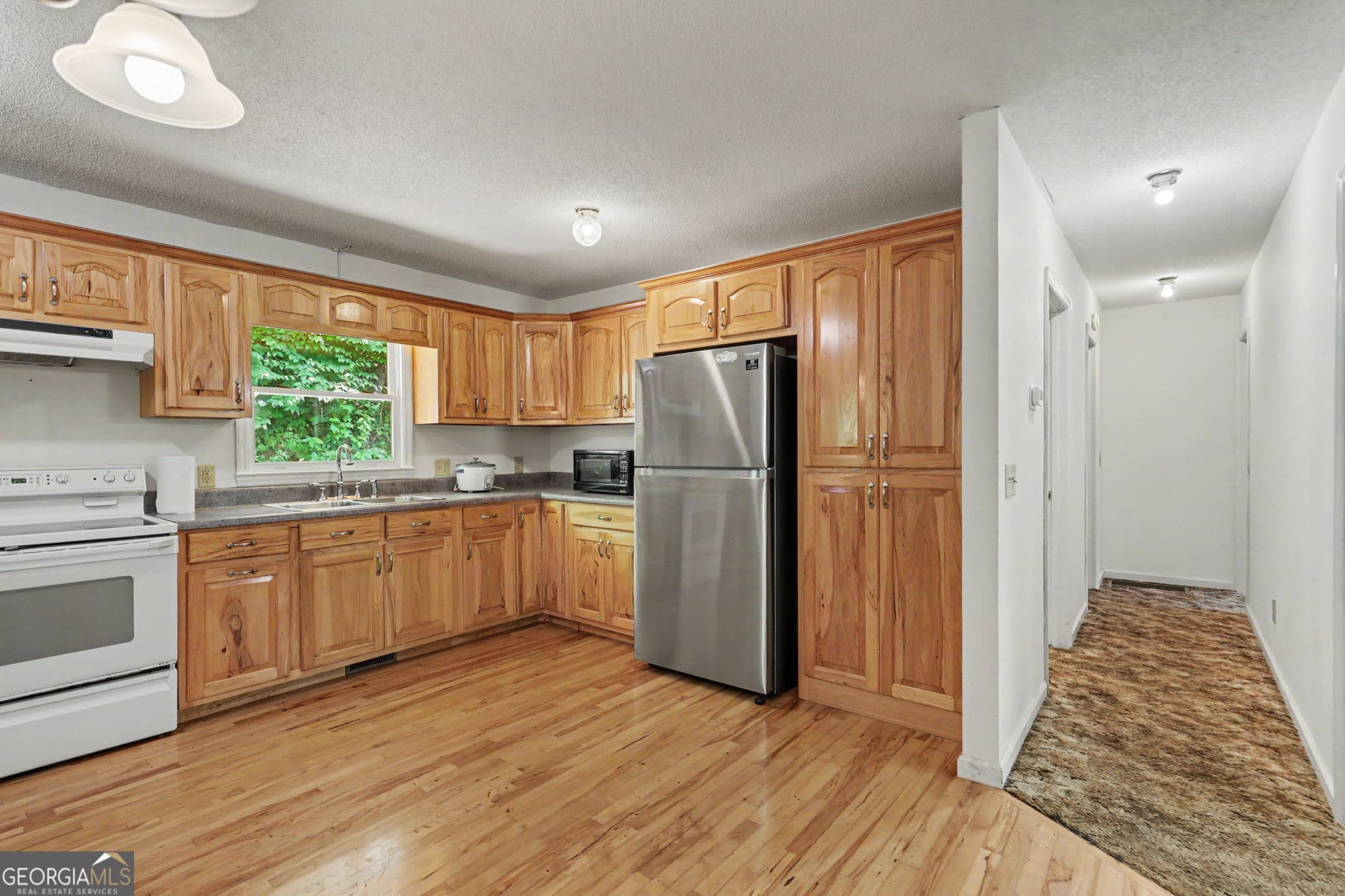 3 bedroom, 2 bathroom, 1,500 sq ft single family residence for sale at 118 Cub Lane, Rabun Gap, GA 30568 — photo 7