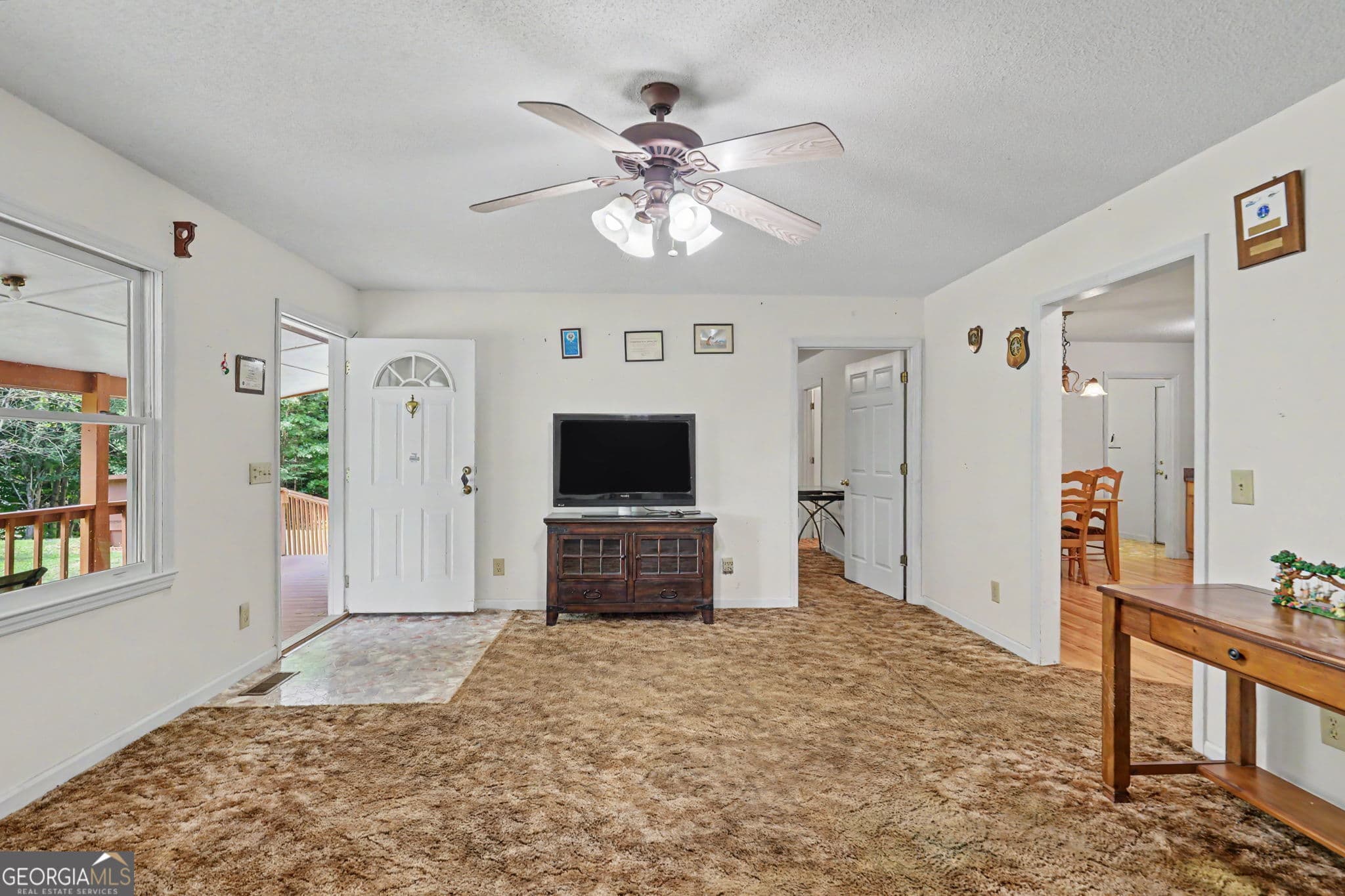 3 bedroom, 2 bathroom, 1,500 sq ft single family residence for sale at 118 Cub Lane, Rabun Gap, GA 30568 — photo 3