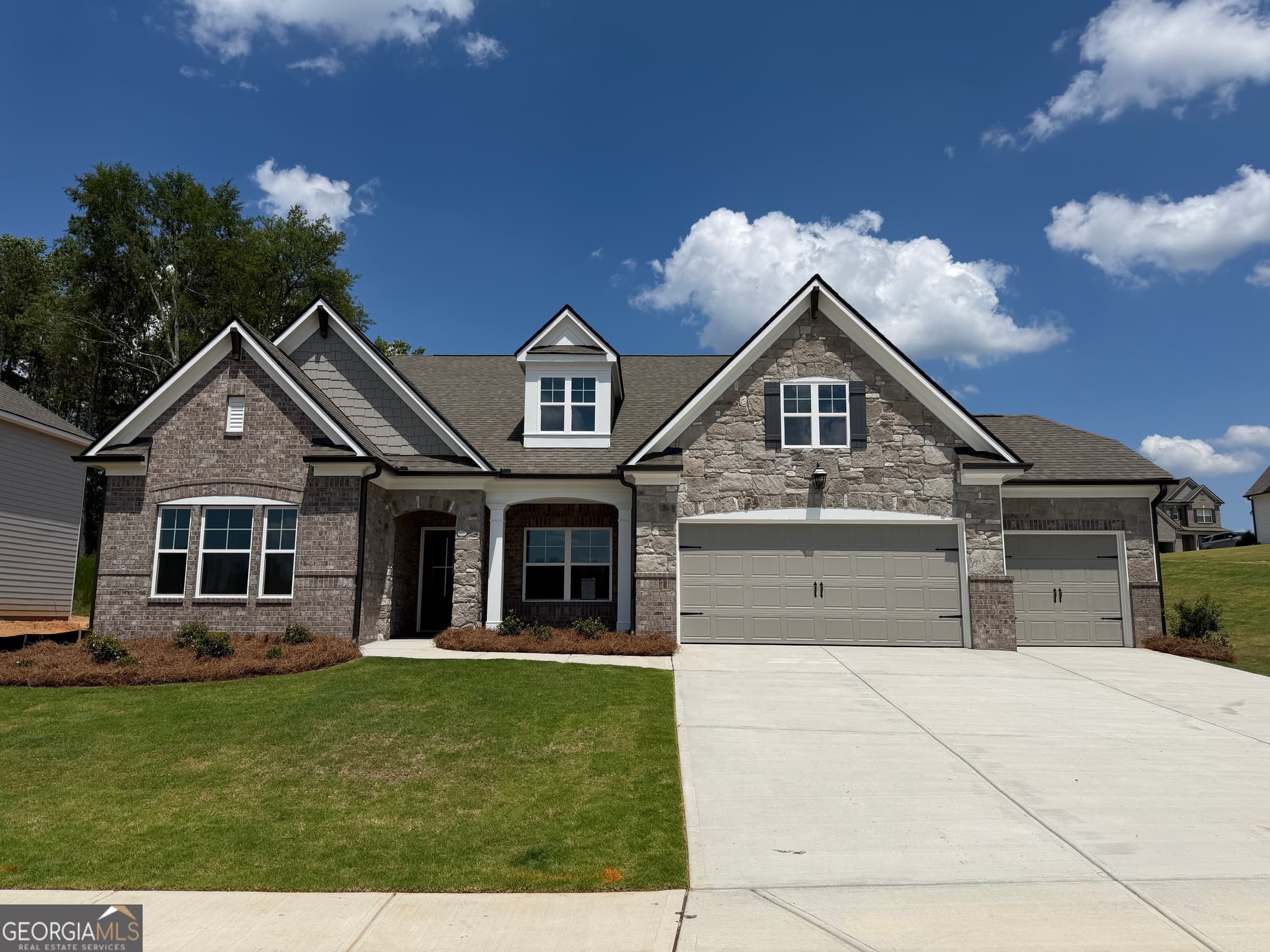 4 bedroom, 3.5 bathroom, 3,261 sq ft single family residence sold at 101 Bufflehead Pass, Jefferson, GA 30549