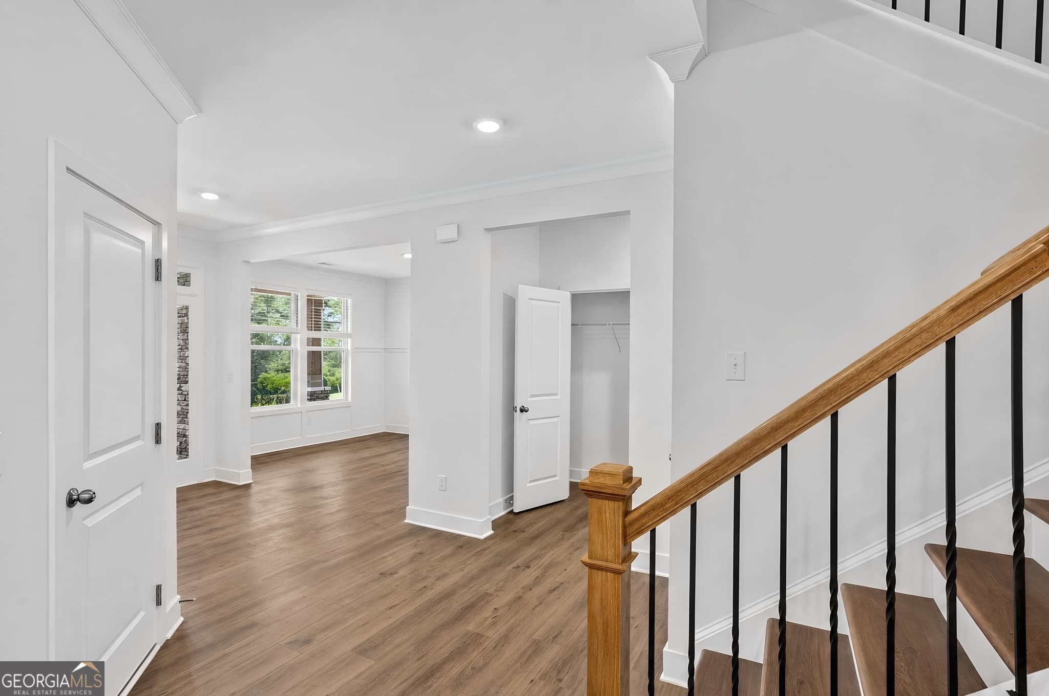 5 bedroom, 4.5 bathroom, 3,385 sq ft single family residence for sale at 4540 Manning Drive, Cumming, GA 30028 — photo 5