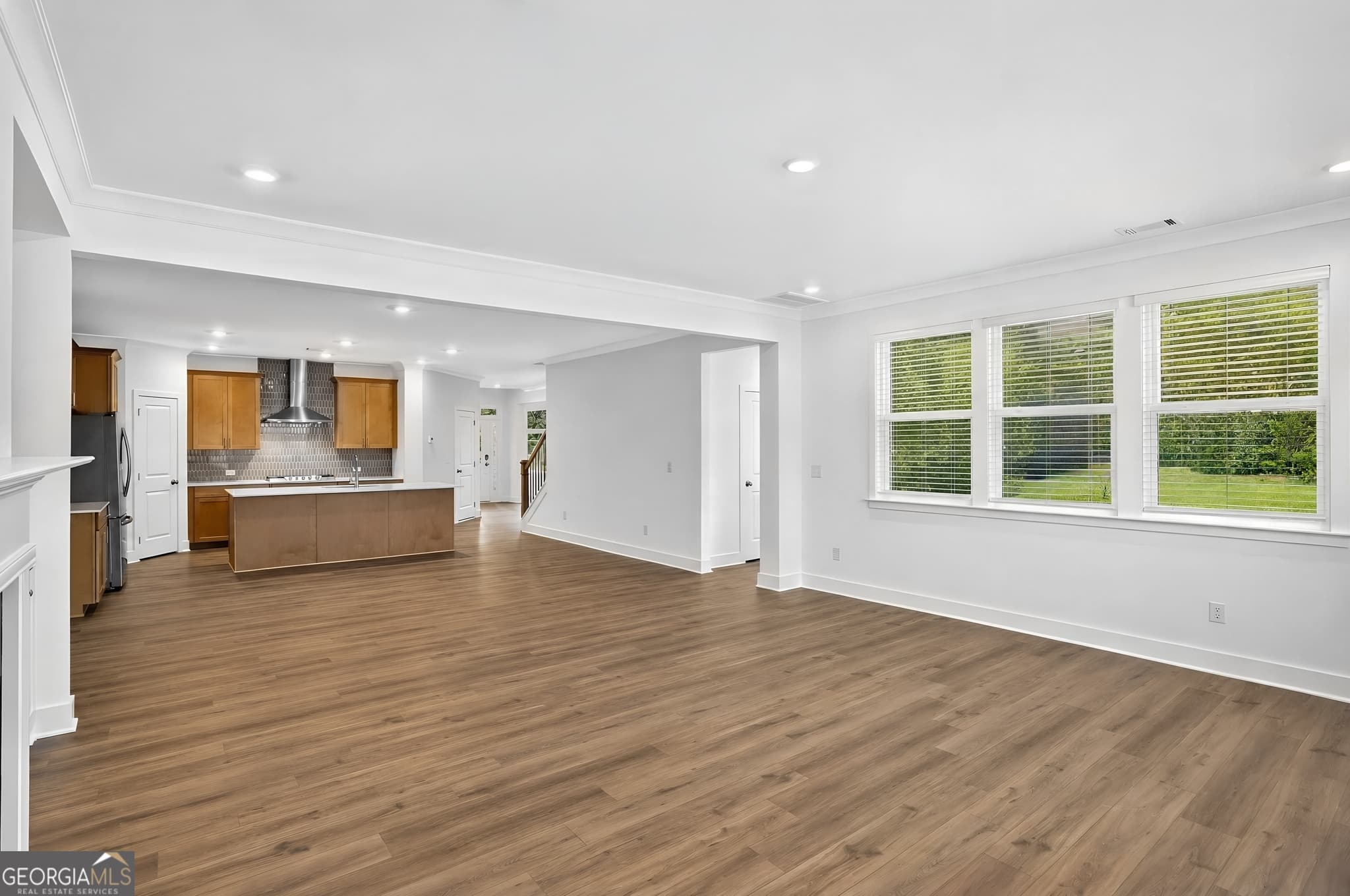 5 bedroom, 4.5 bathroom, 3,385 sq ft single family residence for sale at 4540 Manning Drive, Cumming, GA 30028 — photo 9
