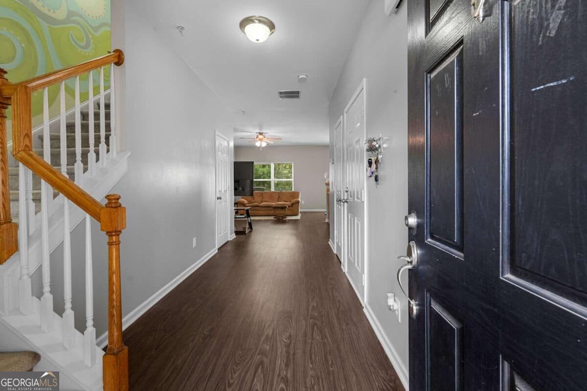 3 bedroom, 2.5 bathroom, 1,682 sq ft townhouse for rent at 143 Granite Way, Newnan, GA 30265 for $1,850 a month — photo 4