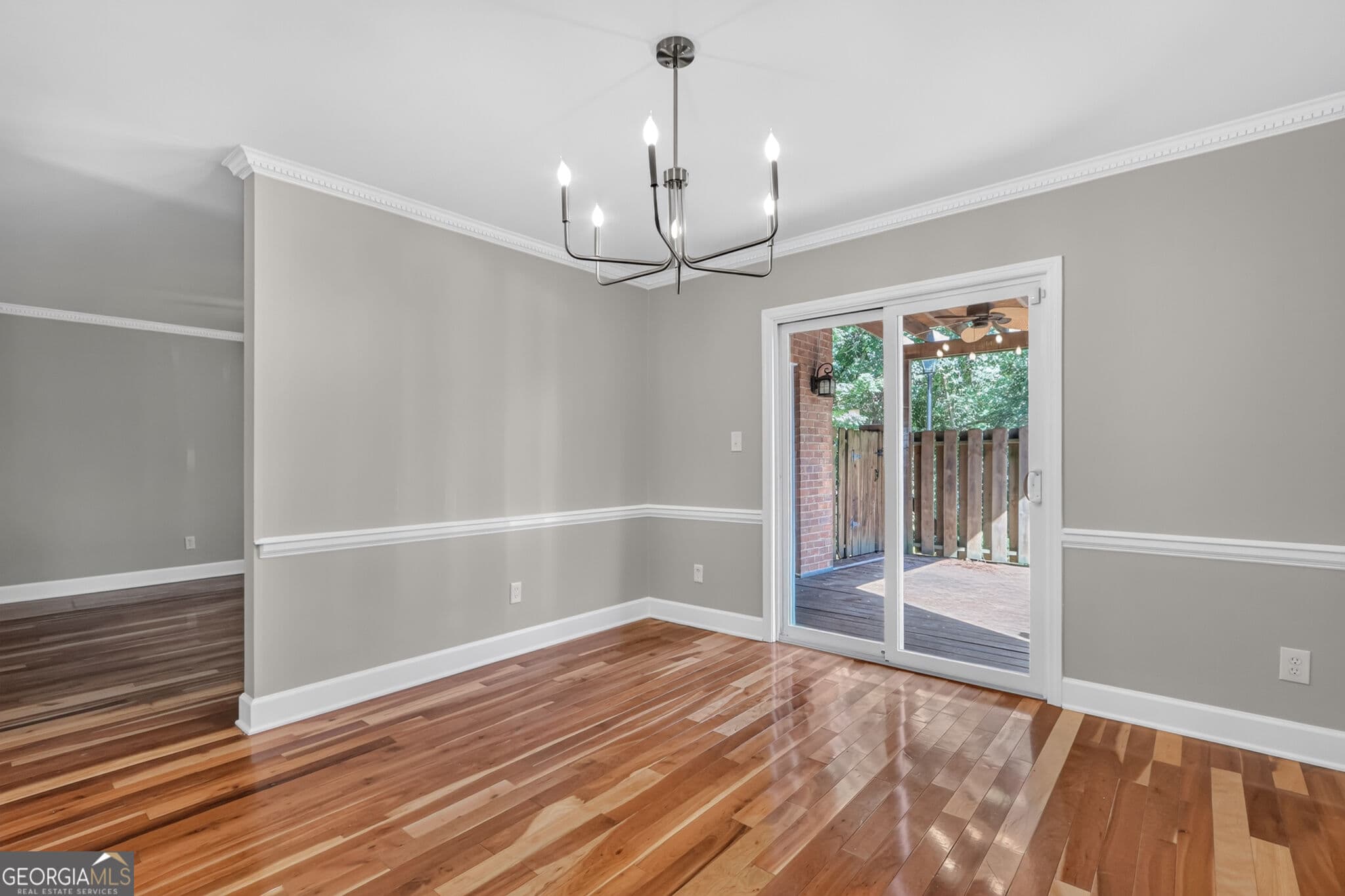 3 bedroom, 3 bathroom, 2,164 sq ft townhouse for sale at 4620 Wieuca Road 41, Atlanta, GA 30342 — photo 6