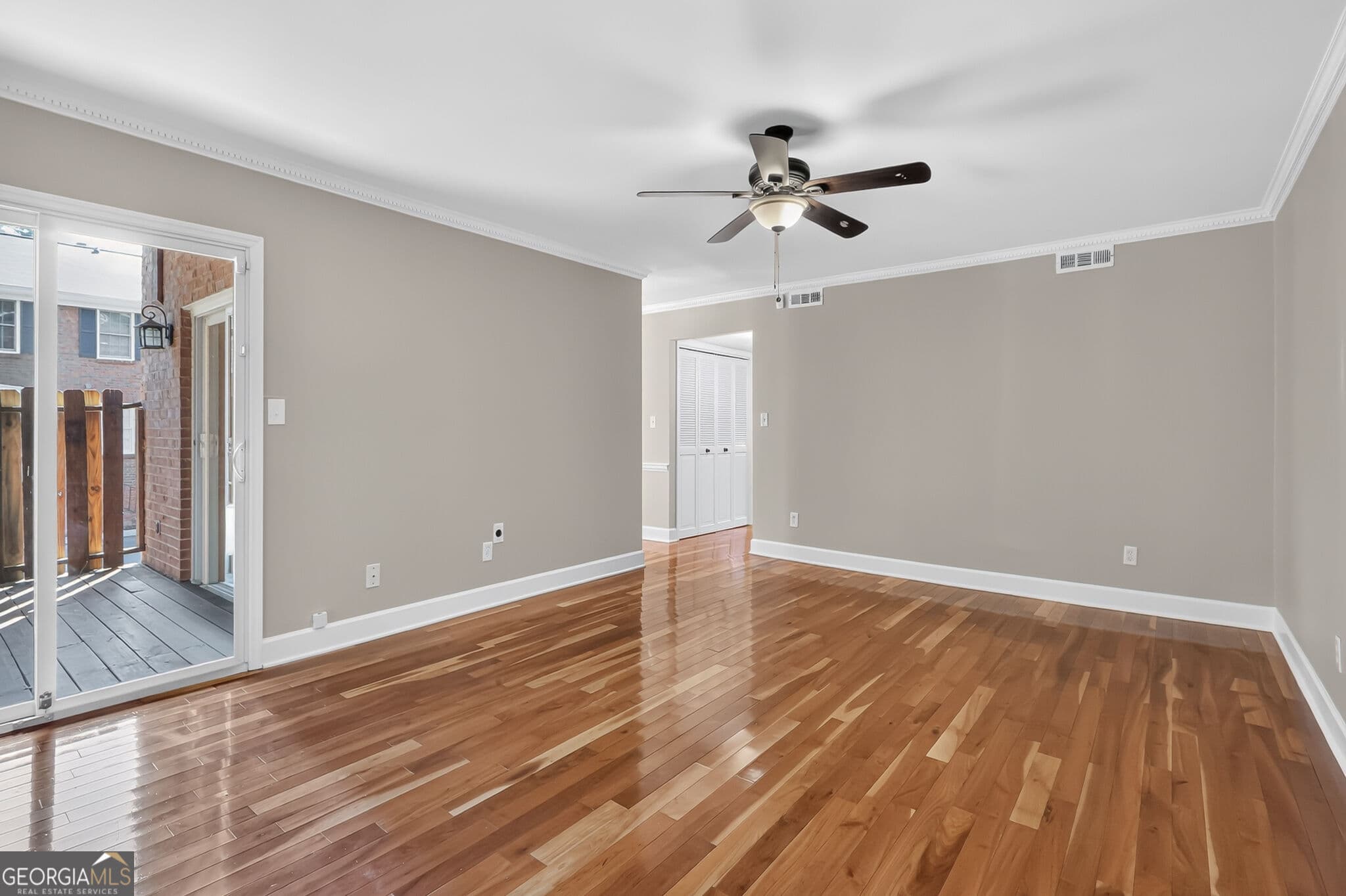3 bedroom, 3 bathroom, 2,164 sq ft townhouse for sale at 4620 Wieuca Road 41, Atlanta, GA 30342 — photo 5