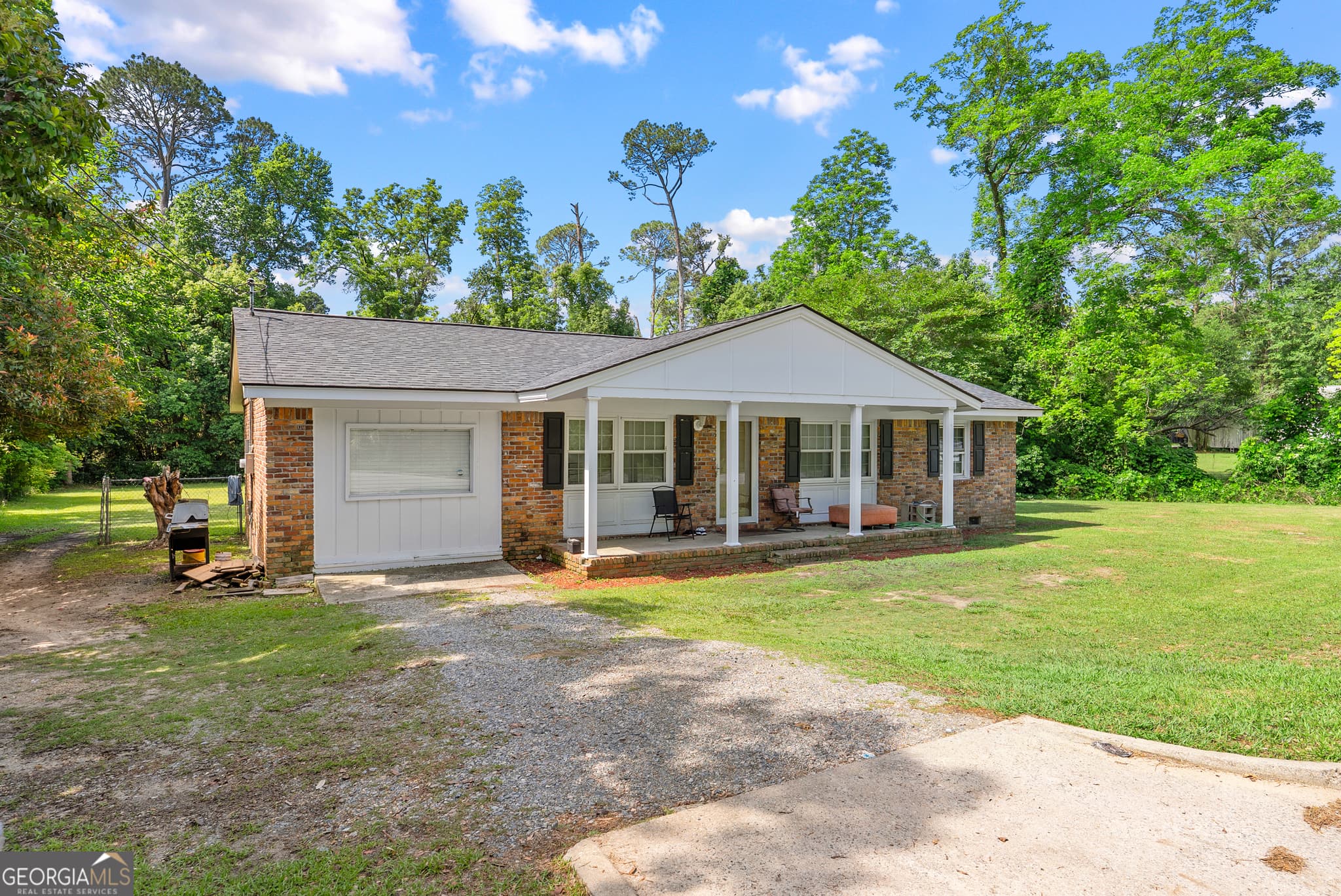 3 bedroom, 2 bathroom, 1,532 sq ft single family residence for sale at 275 Green Street, Pelham, GA 31779