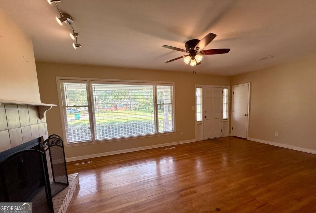 3 bedroom, 2 bathroom, 1,836 sq ft single family residence under contract at 506 E 26Th Avenue, Cordele, GA 31015 — photo 5