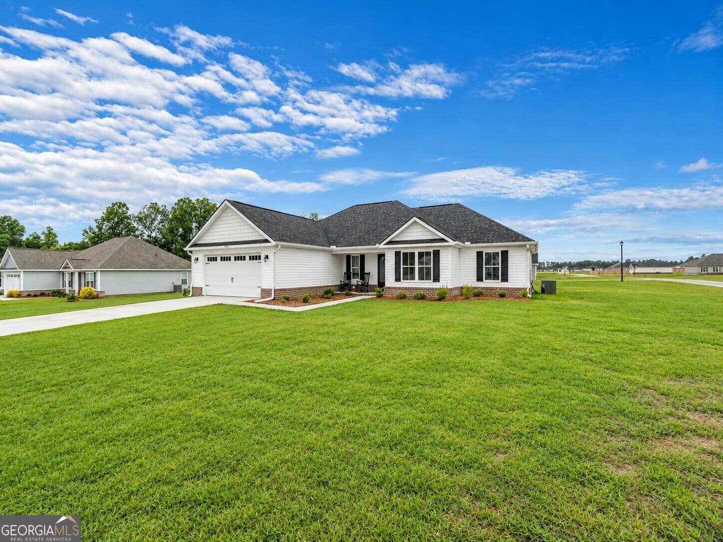4 bedroom, 2 bathroom, 1,926 sq ft single family residence for sale at 506 Doyle Lane, Statesboro, GA 30458 — photo 3