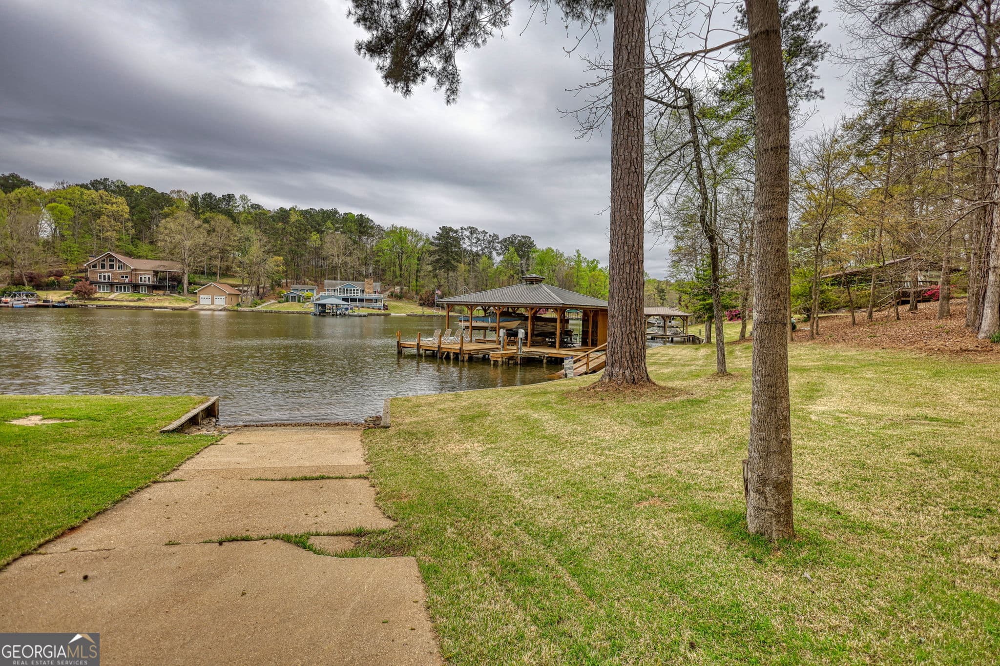 2 bedroom, 1 bathroom, 1,050 sq ft single family residence for sale at 1697 County Line Extension, Mansfield, GA 30055 — photo 8