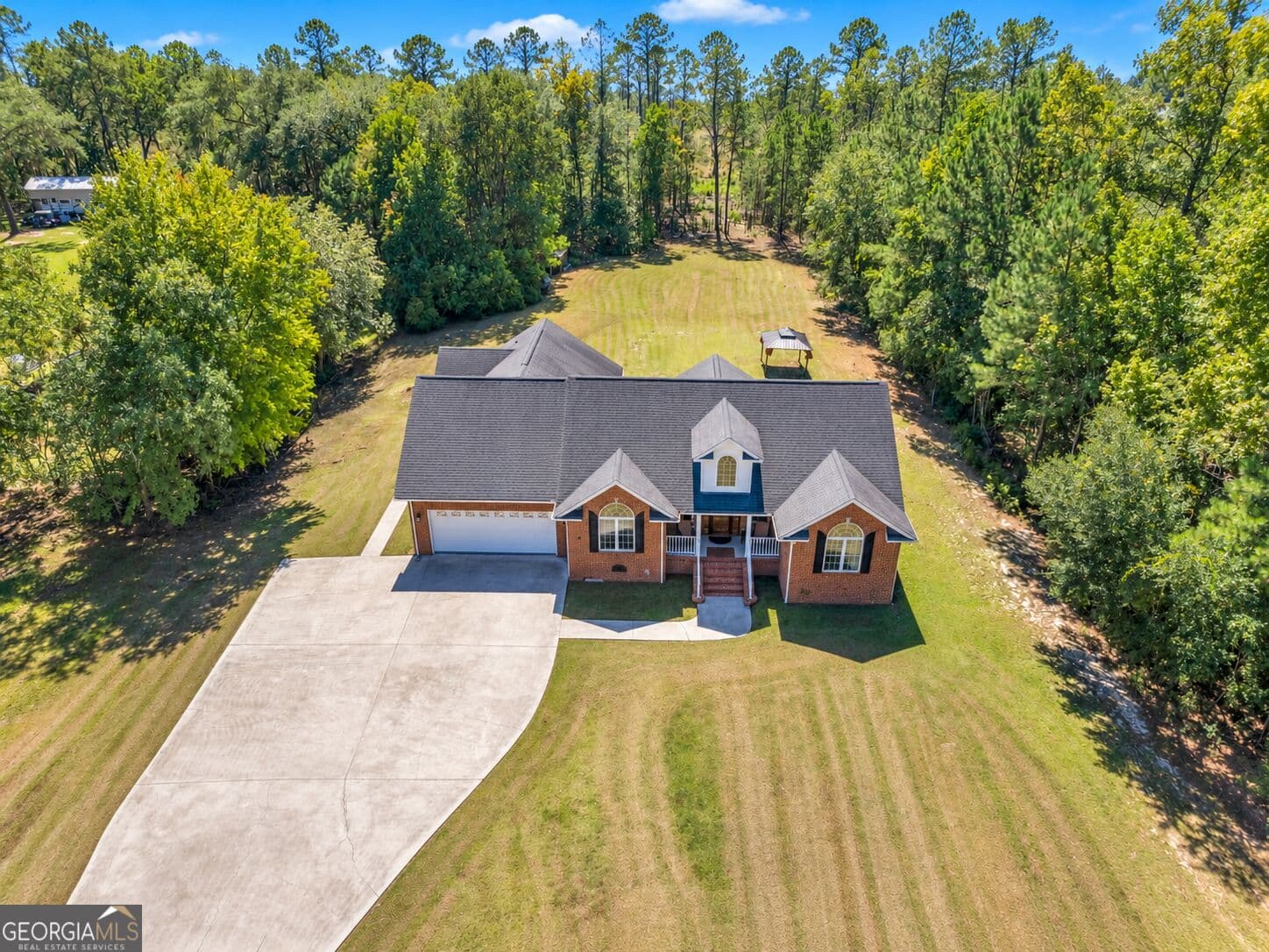 3 bedroom, 2 bathroom, 2,453 sq ft single family residence for sale at 296 Magnolia Road, Midway, GA 31320 — photo 2