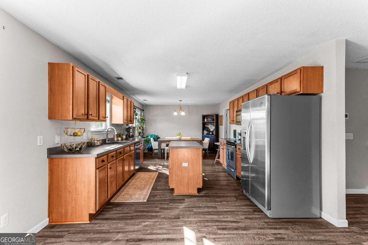 4 bedroom, 2.5 bathroom, 2,394 sq ft single family residence for sale at 424 Flint Drive, Rincon, GA 31326 — photo 7