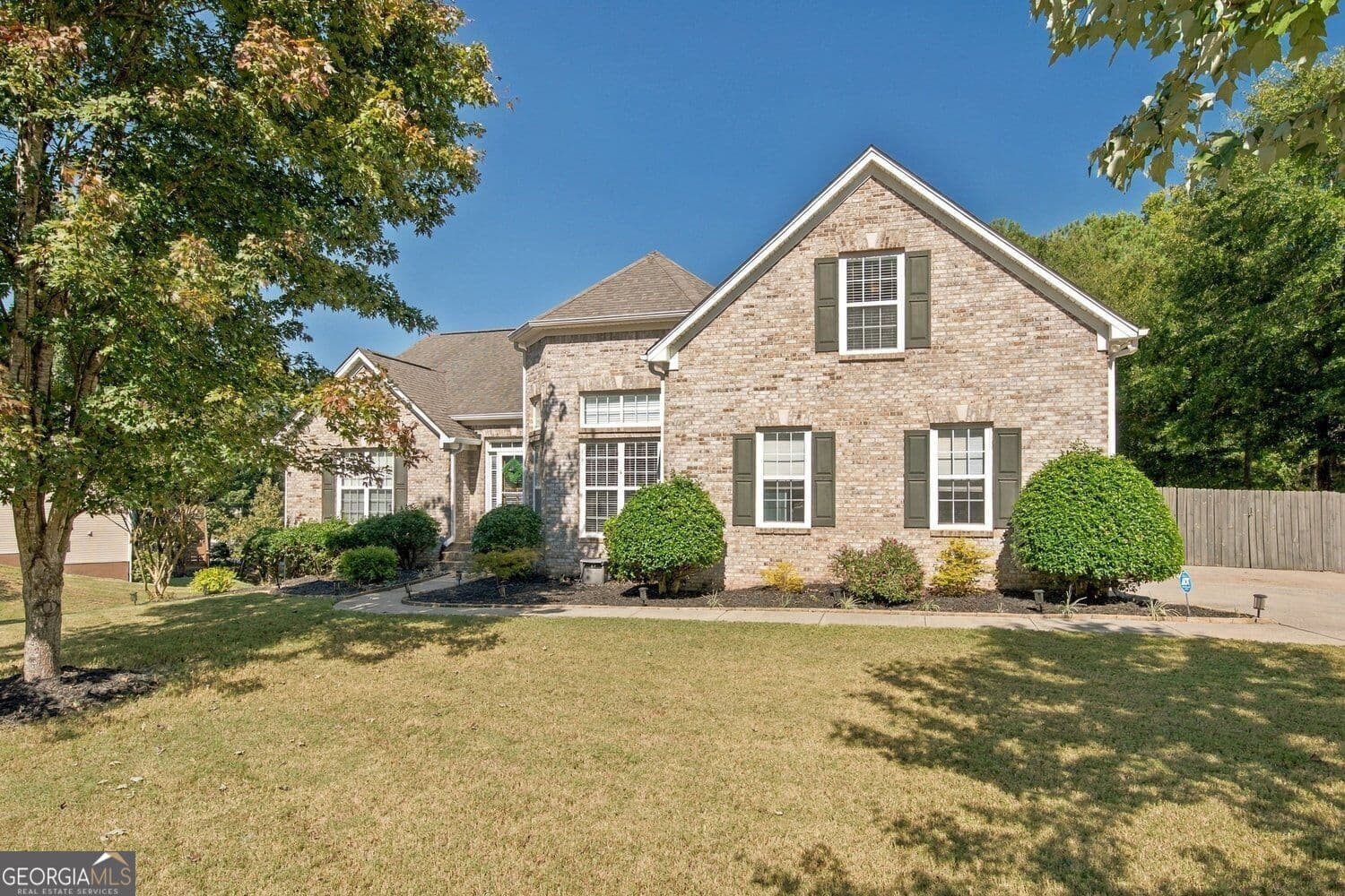 3 bedroom, 2 bathroom, 2,353 sq ft single family residence for sale at 2449 Snowshoe Bend, Bethlehem, GA 30620 — photo 2