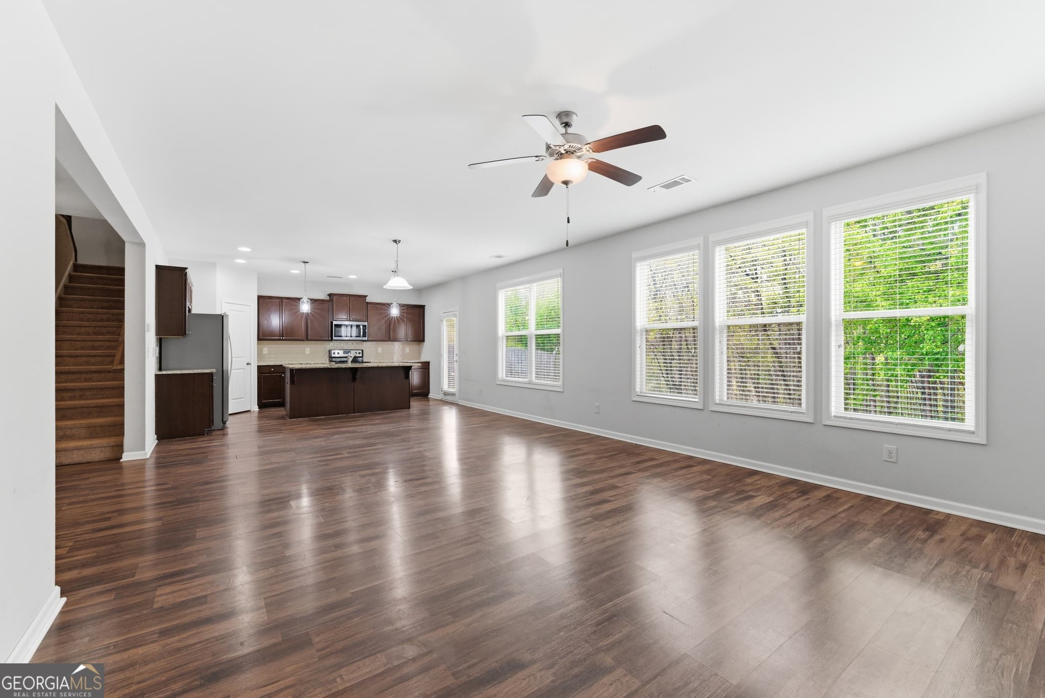 4 bedroom, 2.5 bathroom, 2,651 sq ft single family residence for sale at 5942 Watersdown Way, Flowery Branch, GA 30542 — photo 10