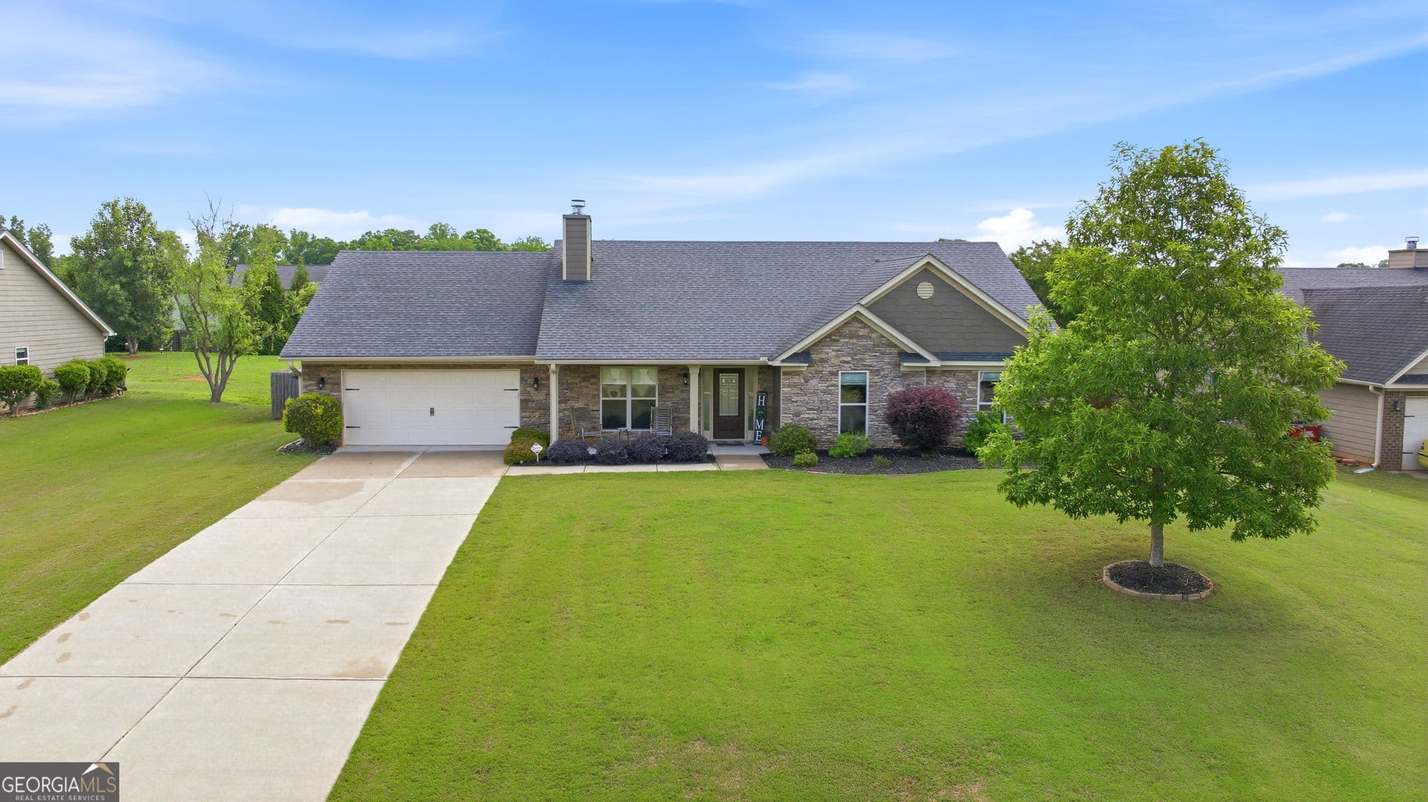 4 bedroom, 3 bathroom, 2,054 sq ft single family residence sold at 432 Lake Vista Drive, Jefferson, GA 30549