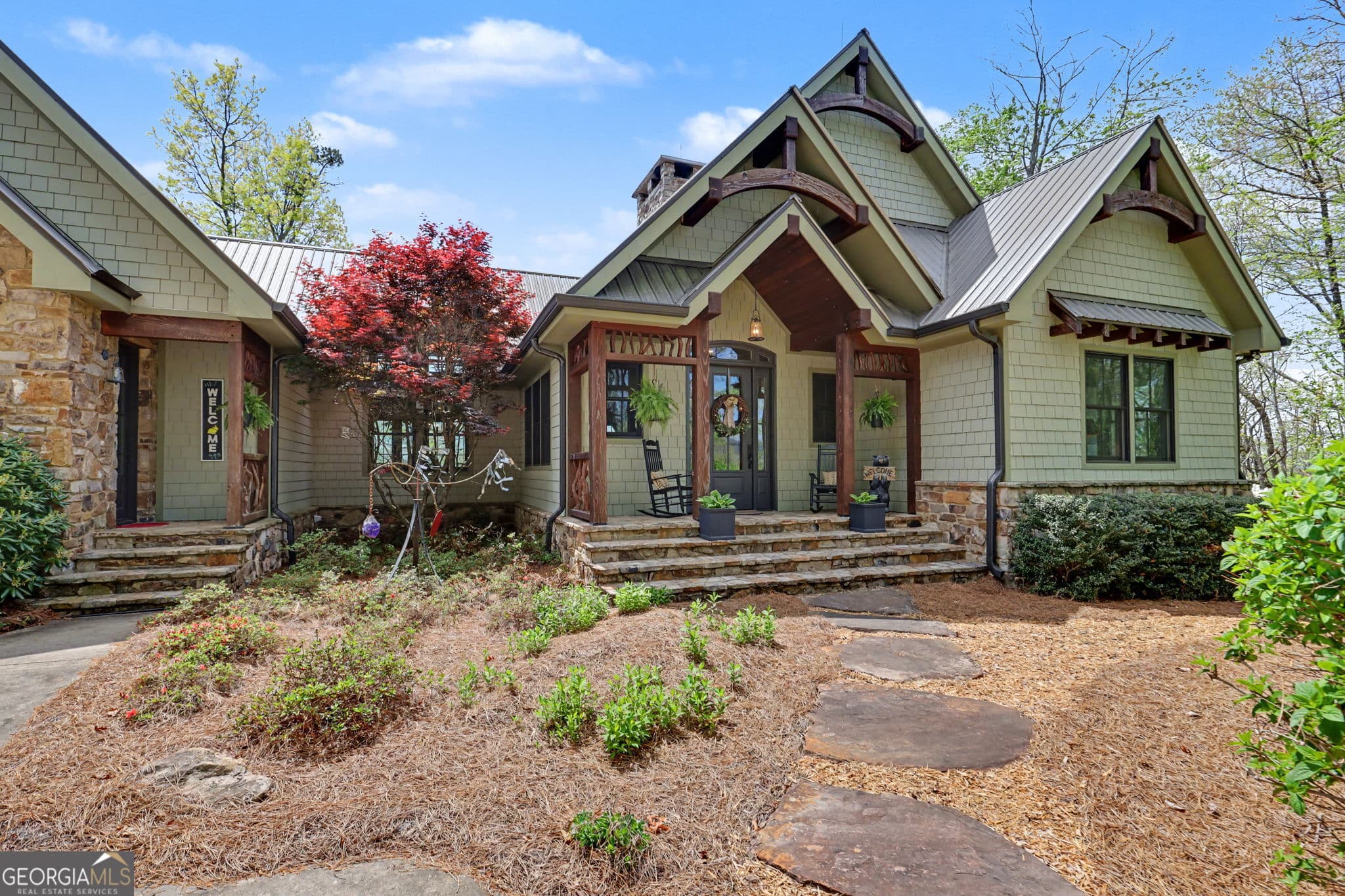 5 bedroom, 5.5 bathroom, 5,886 sq ft single family residence for sale at 913 Tiger Pass Drive, Tiger, GA 30576 — photo 10