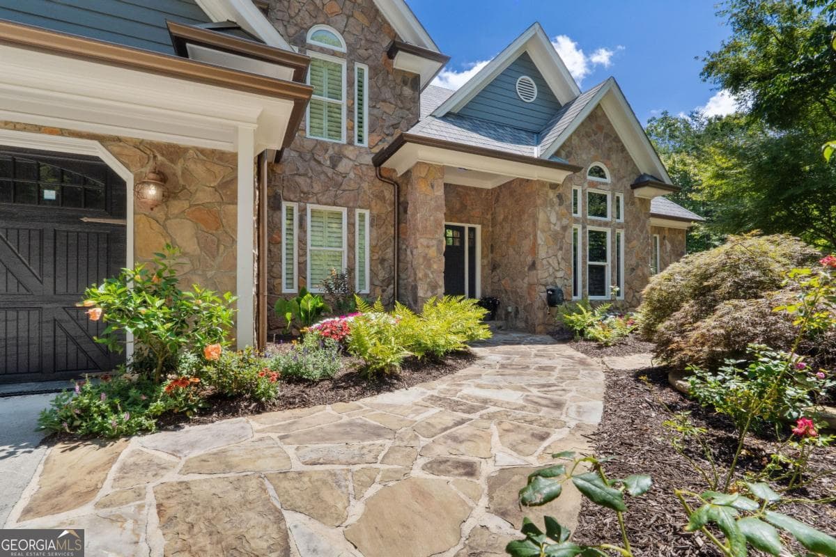 4 bedroom, 4.5 bathroom, 7,500 sq ft single family residence for sale at 430 Sassafras Mountain Laurel Lane, Jasper, GA 30143 — photo 8