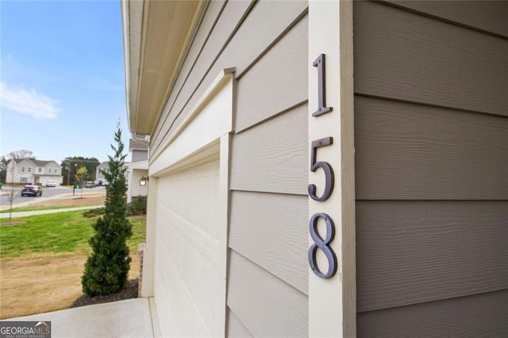 4 bedroom, 2 bathroom, 1,914 sq ft single family residence for sale at 158 Verona Drive, Cartersville, GA 30120 — photo 5