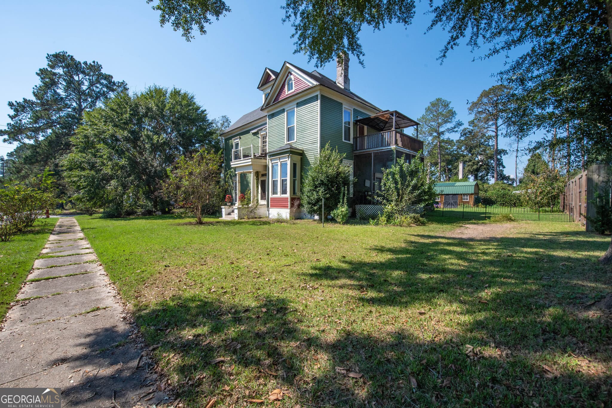 6 bedroom, 4 bathroom, 3,775 sq ft single family residence for sale at 110 E Artesian Avenue, Montezuma, GA 31063