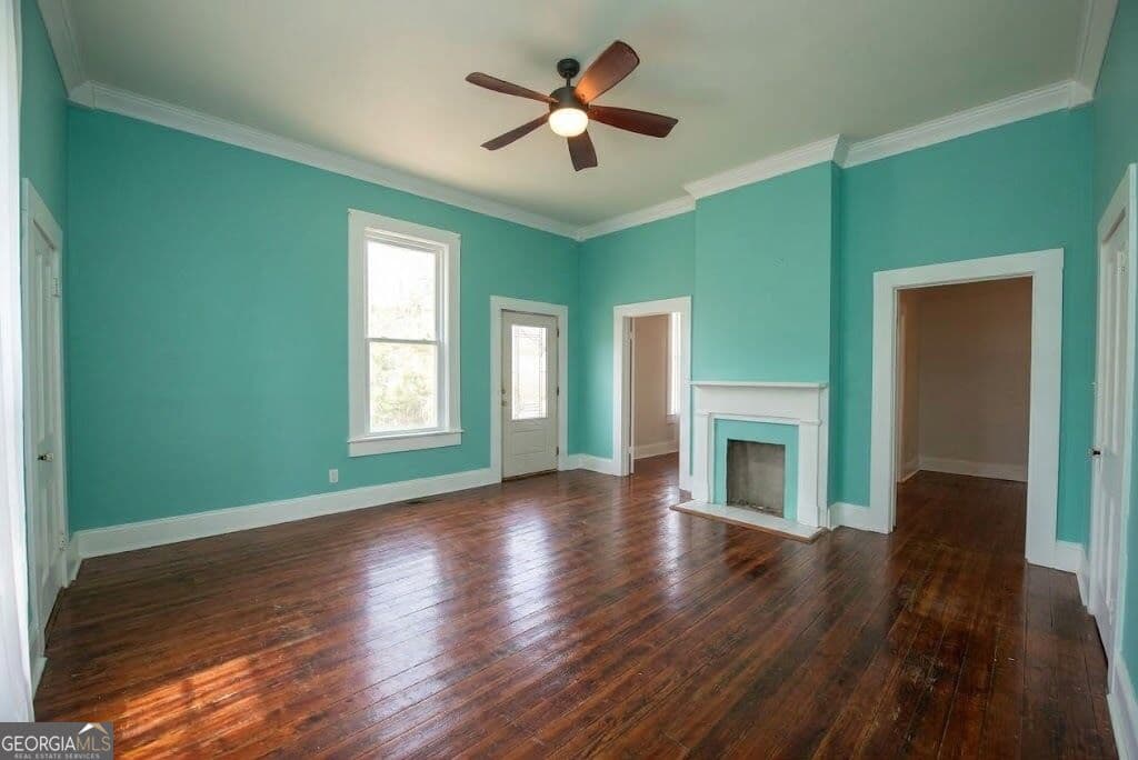 6 bedroom, 4 bathroom, 3,775 sq ft single family residence for sale at 110 E Artesian Avenue, Montezuma, GA 31063 — photo 8