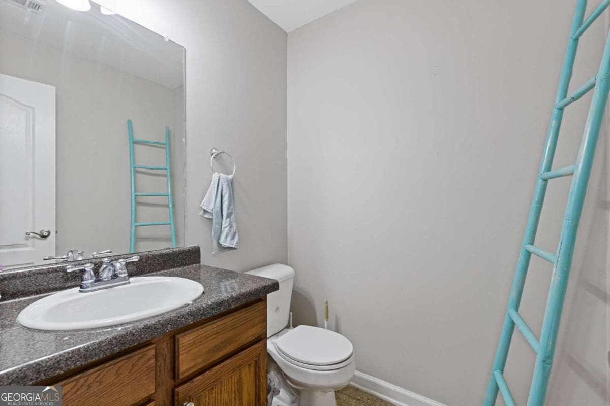 3 bedroom, 3 bathroom, 1,784 sq ft townhouse for sale at 2928 George Busbee Parkway 318, Kennesaw, GA 30144 — photo 3