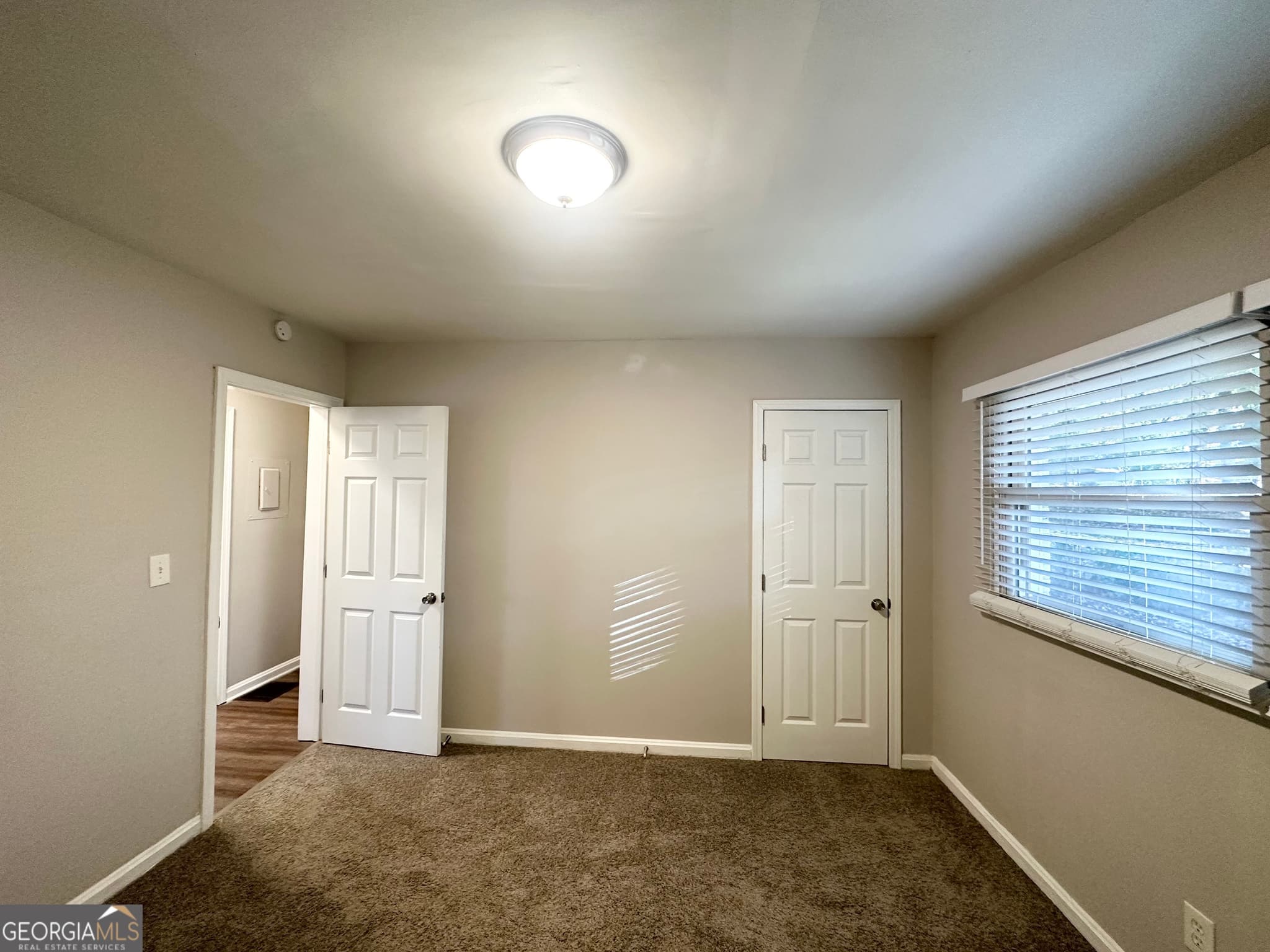 3 bedroom, 1 bathroom, 1,040 sq ft single family residence for sale at 2228 SW Springdale Circle, Atlanta, GA 30315 — photo 8