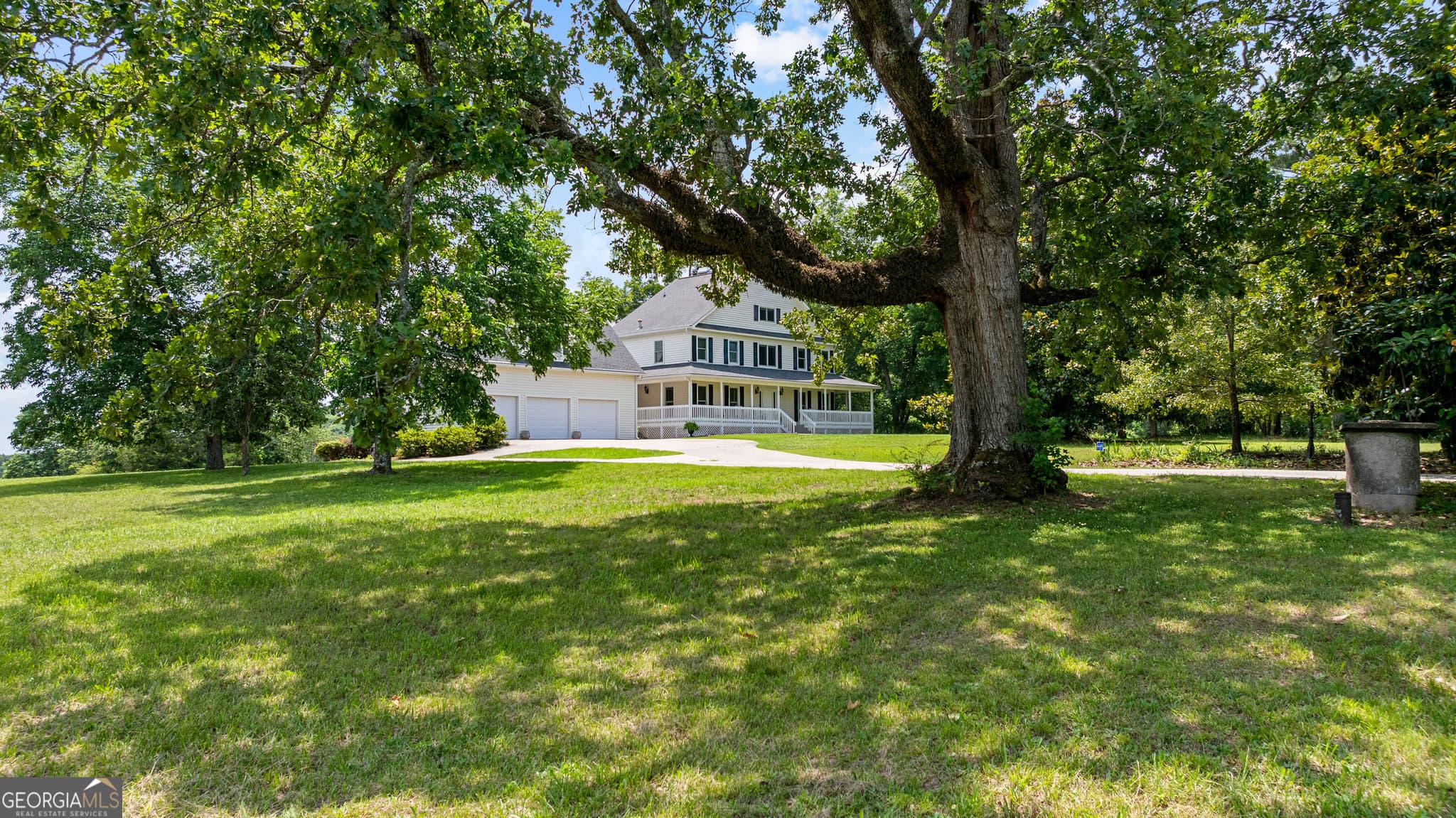 4 bedroom, 5.5 bathroom, 6,000 sq ft single family residence for sale at 140 Massengale Road, Brooks, GA 30205 — photo 1 of 97