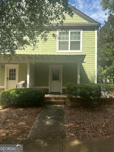 2 bedroom, 3.5 bathroom, 1,120 sq ft condominium for sale at 1035 Barnett Shoals Road 1034, Athens, GA 30605 — photo 2