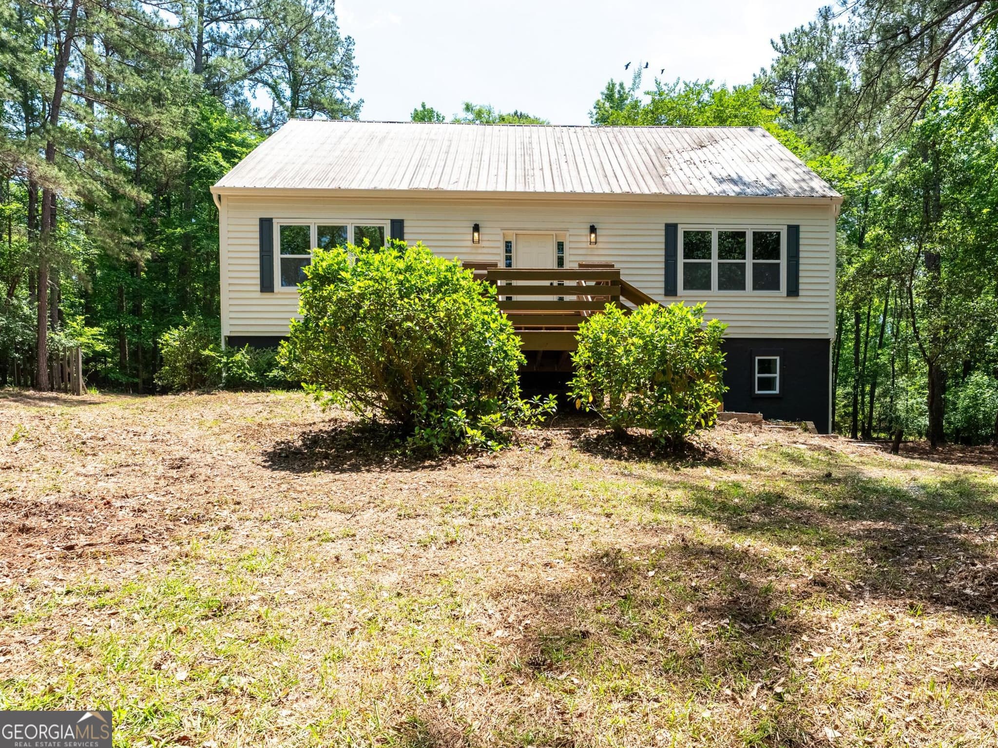 5 bedroom, 4 bathroom, 3,651 sq ft single family residence for sale at 3027 Heritage Road, Milledgeville, GA 31061