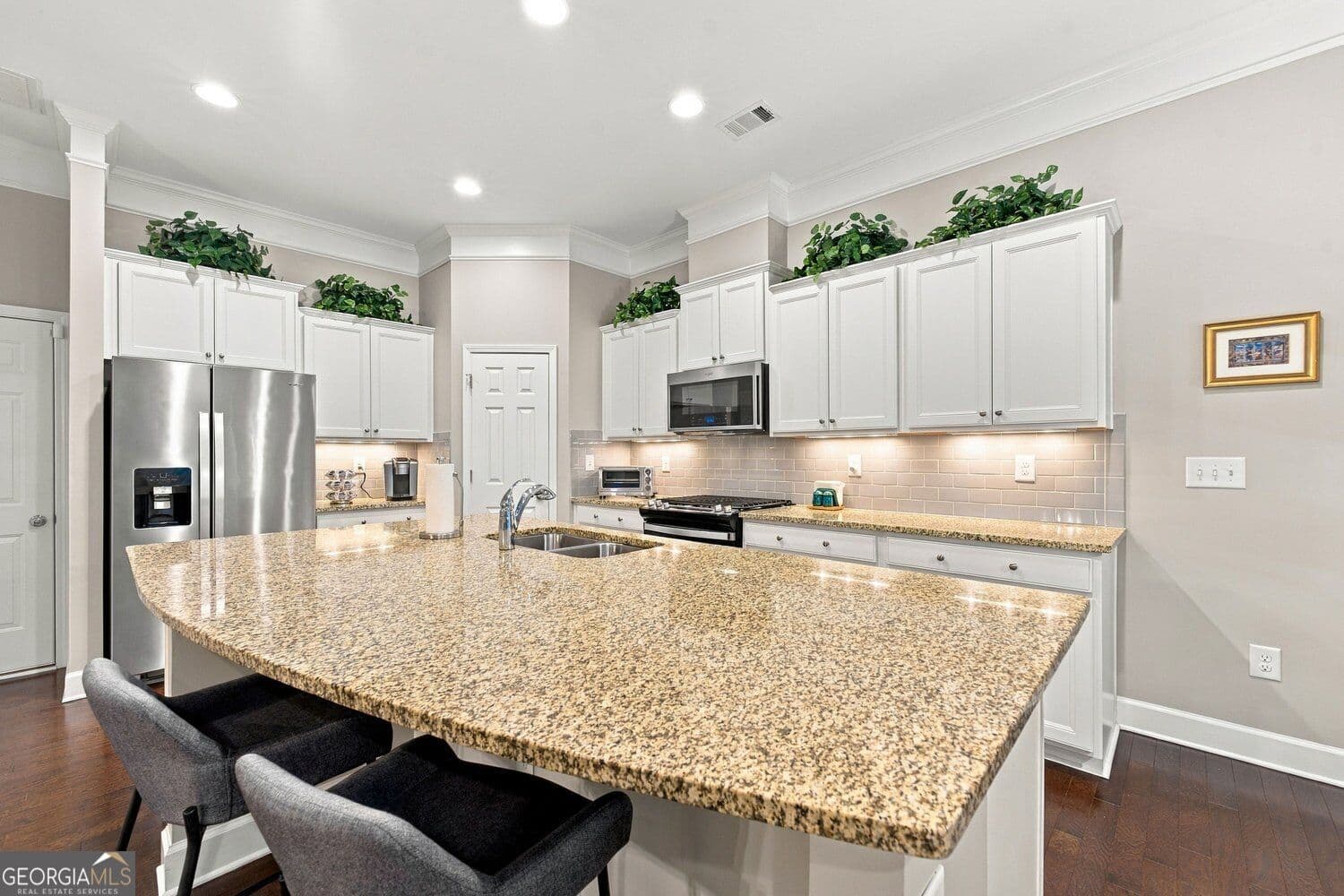 3 bedroom, 3.5 bathroom, 2,512 sq ft townhouse for sale at 4756 Blue Elm Lane, Smyrna, GA 30080 — photo 4