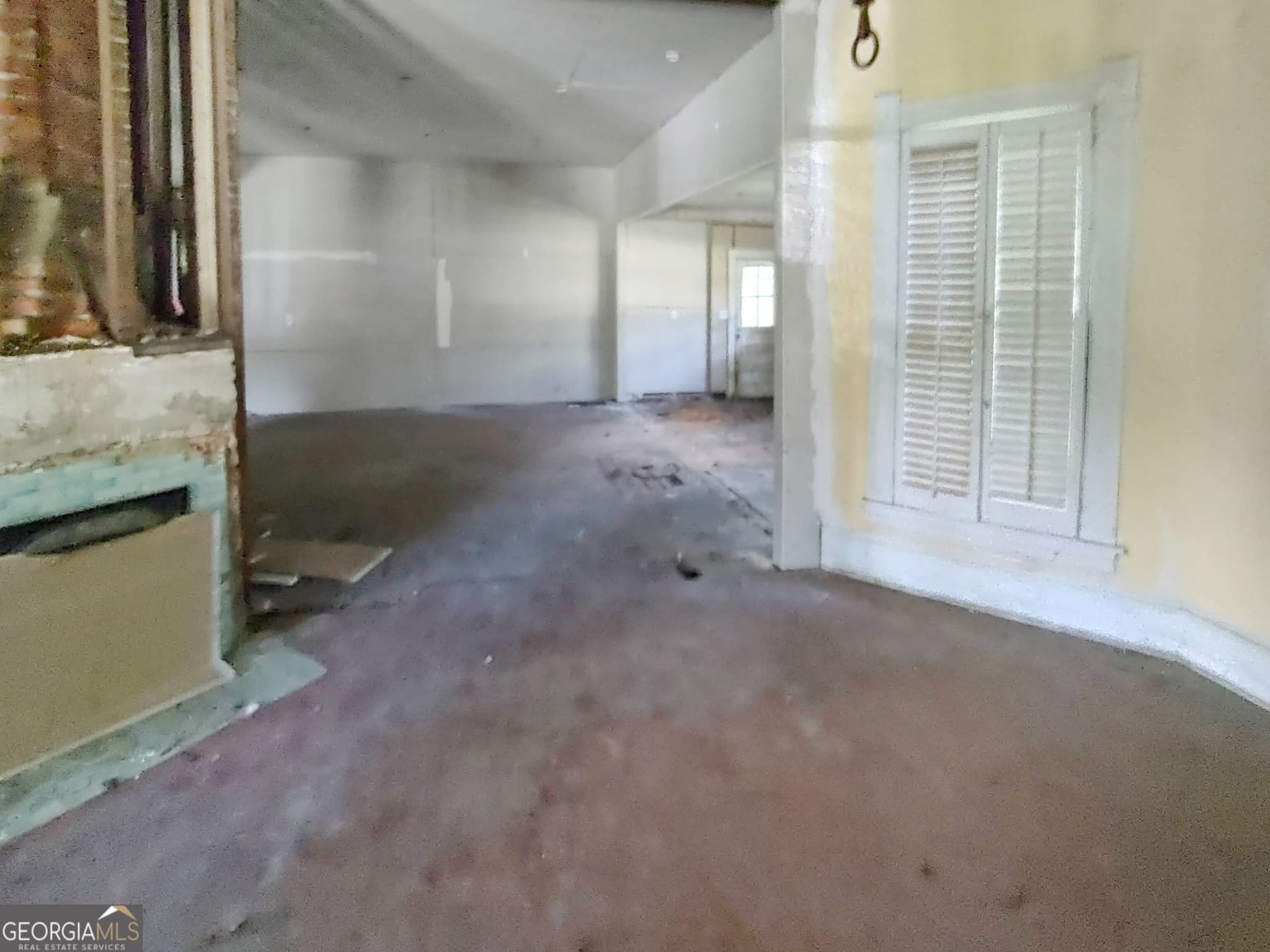 6 bedroom, 3 bathroom, 2,994 sq ft single family residence for sale at 419 Church Street, Dawson, GA 39842 — photo 4