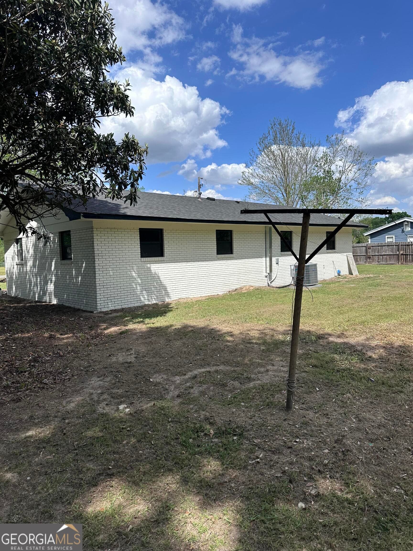 3 bedroom, 1 bathroom, 972 sq ft single family residence for sale at 601 Ingram Street, Donalsonville, GA 39845 — photo 5