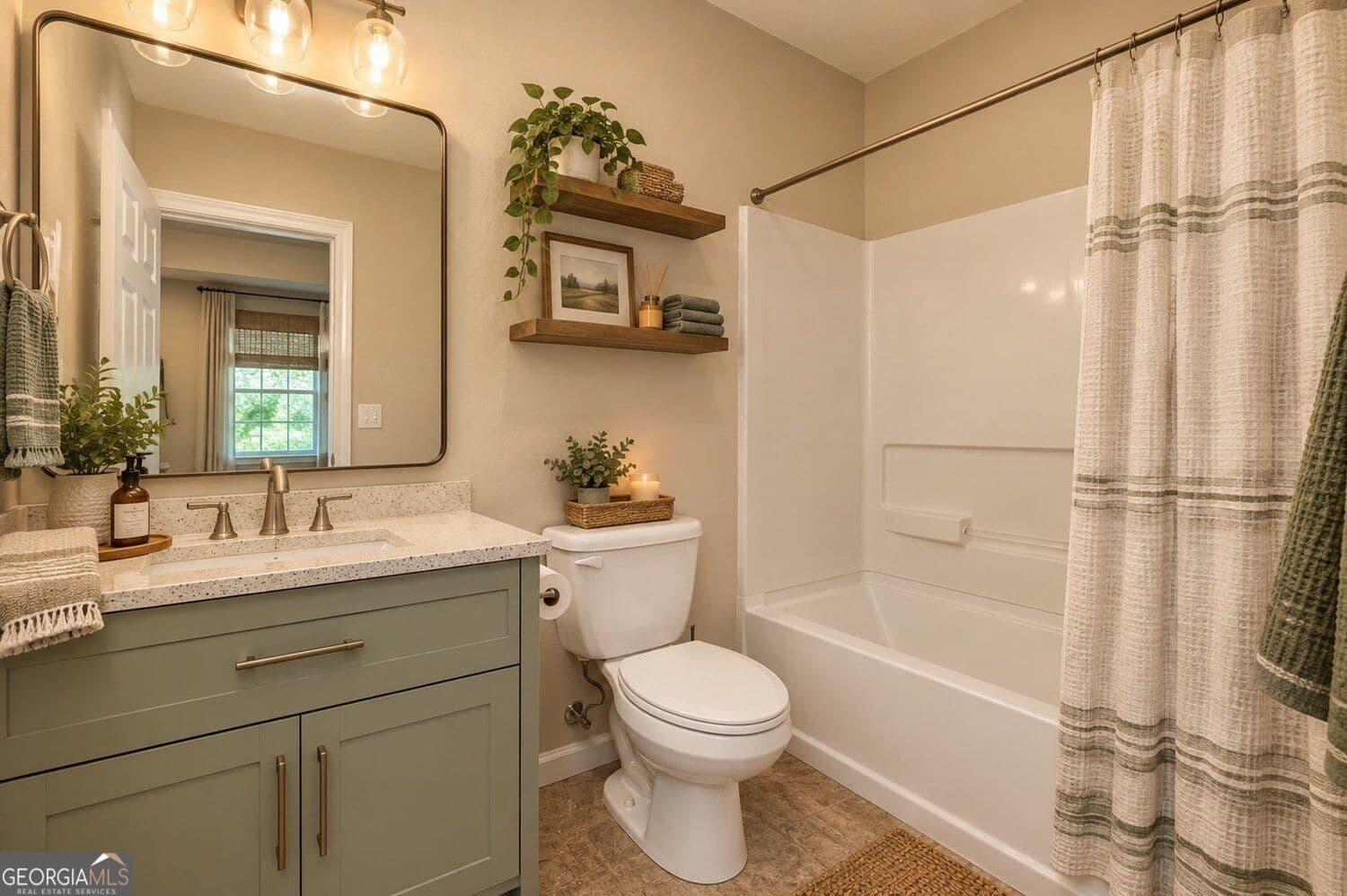 2 bedroom, 2 bathroom, 1,216 sq ft townhouse for sale at 1761 Liberty Parkway, Atlanta, GA 30318 — photo 10