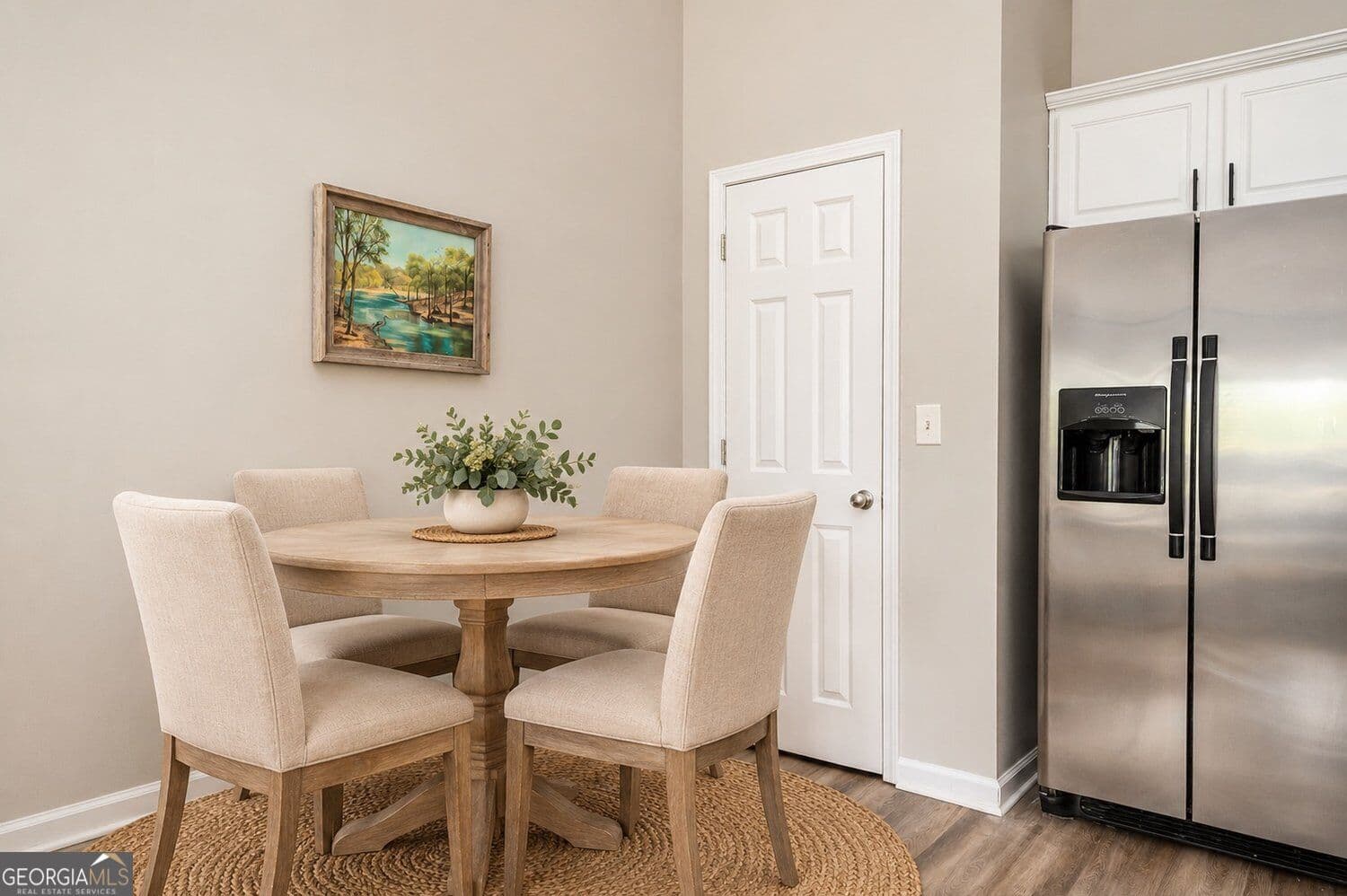 2 bedroom, 2 bathroom, 1,216 sq ft townhouse for sale at 1761 Liberty Parkway, Atlanta, GA 30318 — photo 4