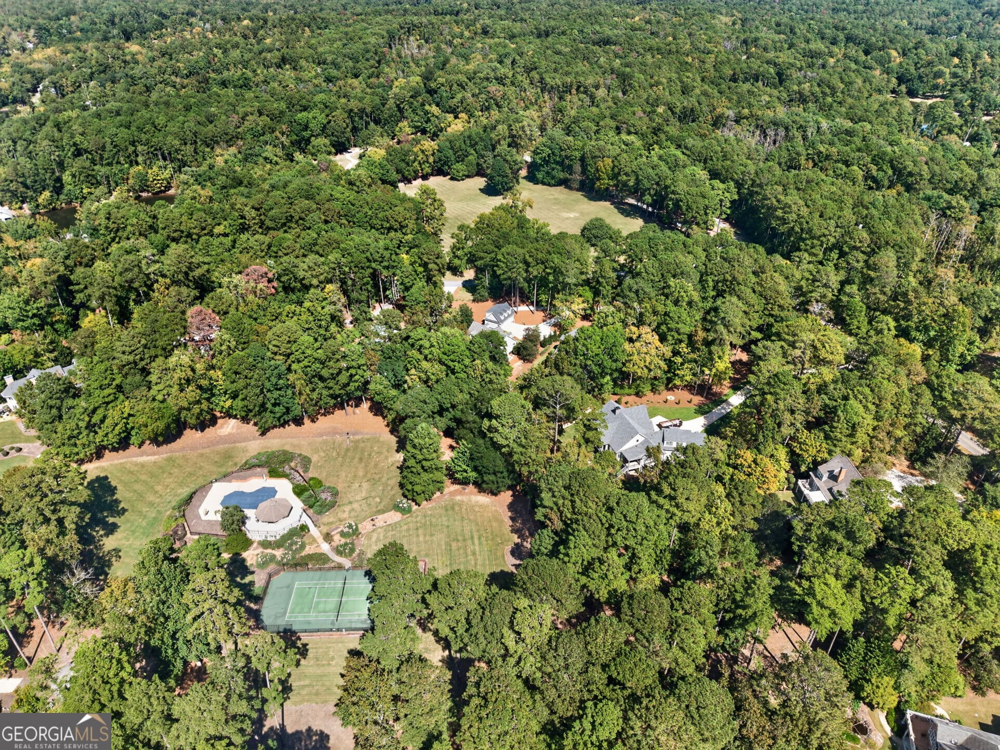 5 bedroom, 4 bathroom, 3,626 sq ft single family residence for sale at 1180 Mercer Trail, Greensboro, GA 30642 — photo 6