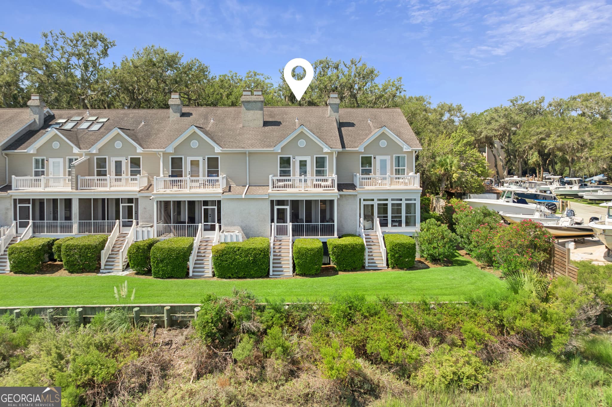 3 bedroom, 2.5 bathroom, 1,575 sq ft condominium for sale at 1107 Plantation Point Drive, St. Simons, GA 31522 — photo 2
