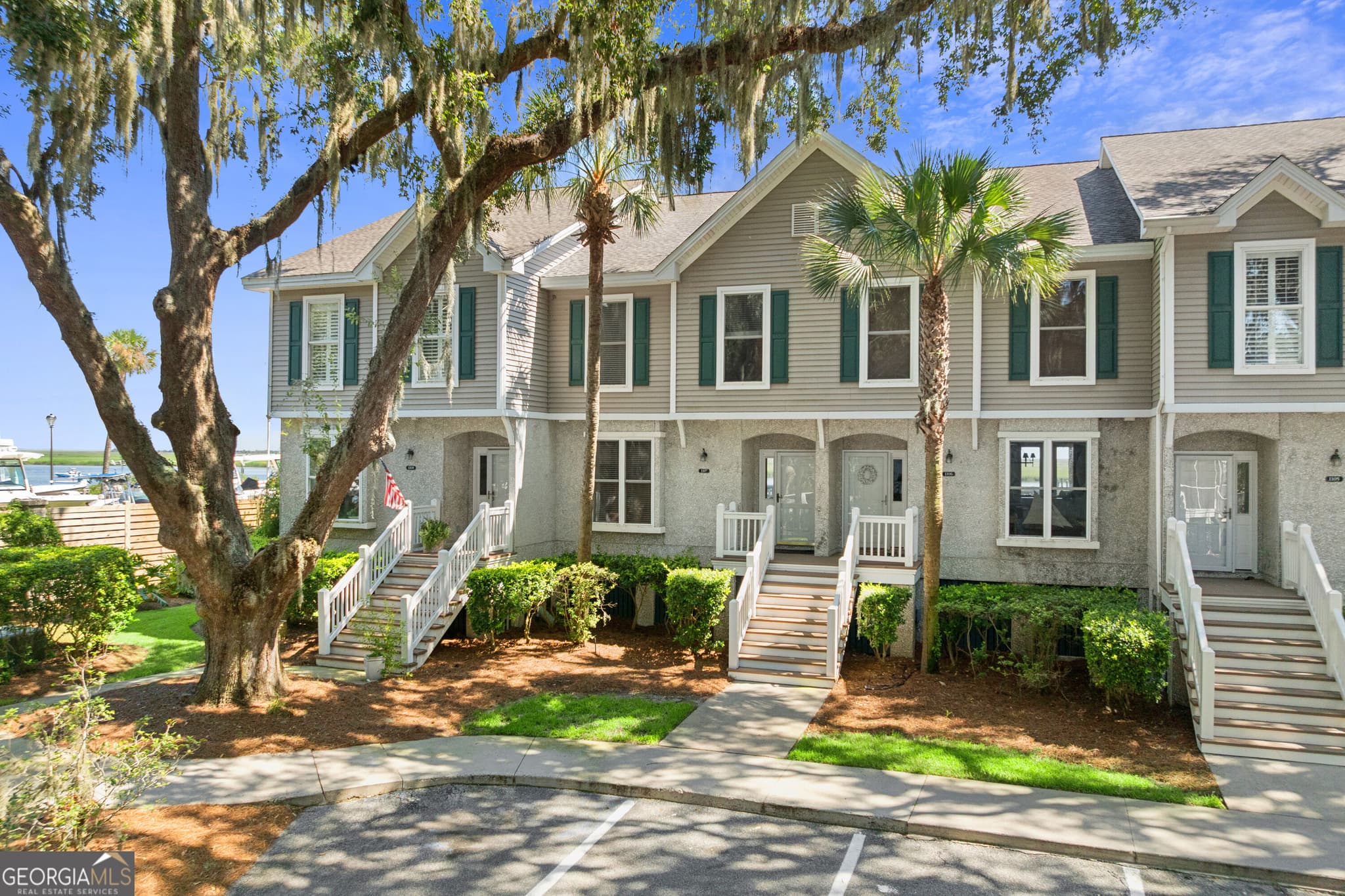 3 bedroom, 2.5 bathroom, 1,575 sq ft condominium for sale at 1107 Plantation Point Drive, St. Simons, GA 31522 — photo 3