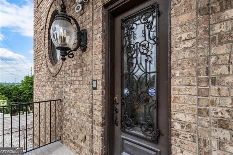 3 bedroom, 3.5 bathroom, 2,871 sq ft townhouse for rent at 629 Boulevard, Atlanta, GA 30308 for $6,000 a month — photo 7