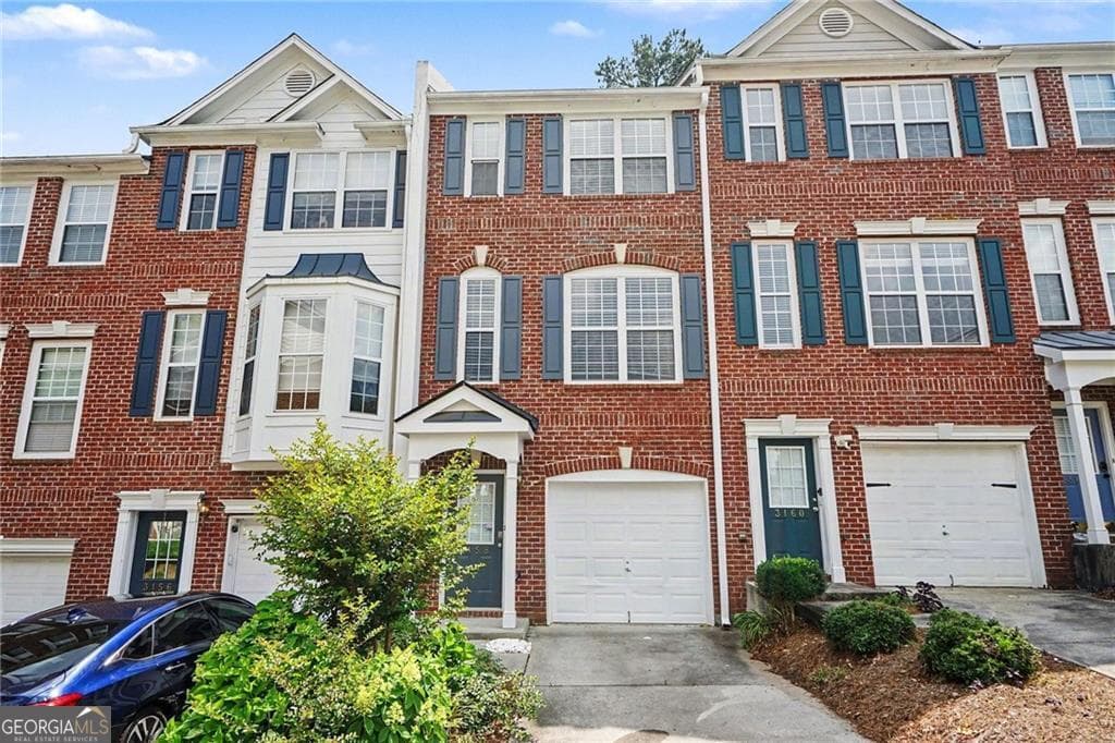 2 bedroom, 2 bathroom, 1,634 sq ft townhouse for sale at 3158 Mill Springs Circle, Buford, GA 30519