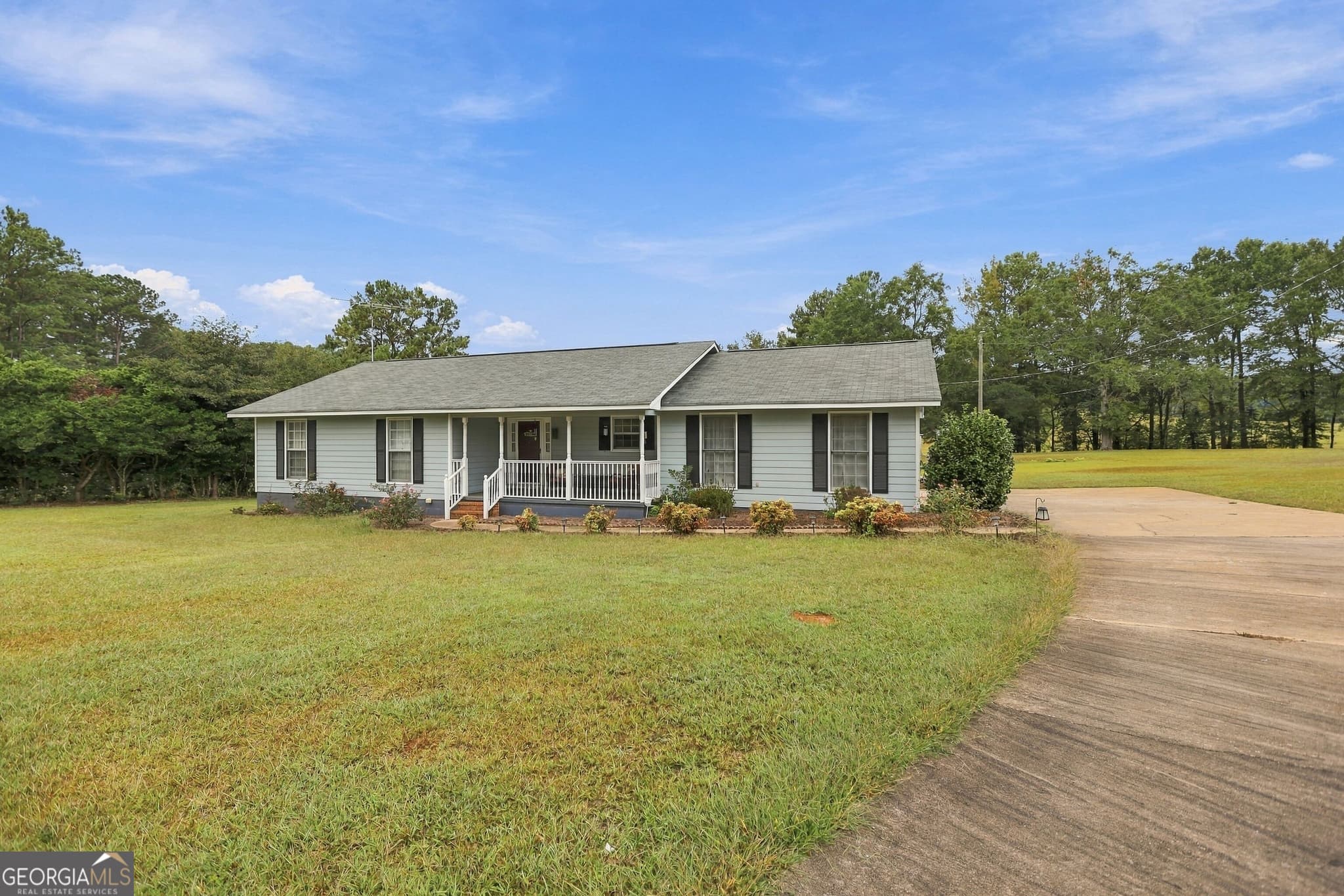 3 bedroom, 2 bathroom, 1,757 sq ft single family residence for sale at 106 Jandale Drive, Lagrange, GA 30241 — photo 6