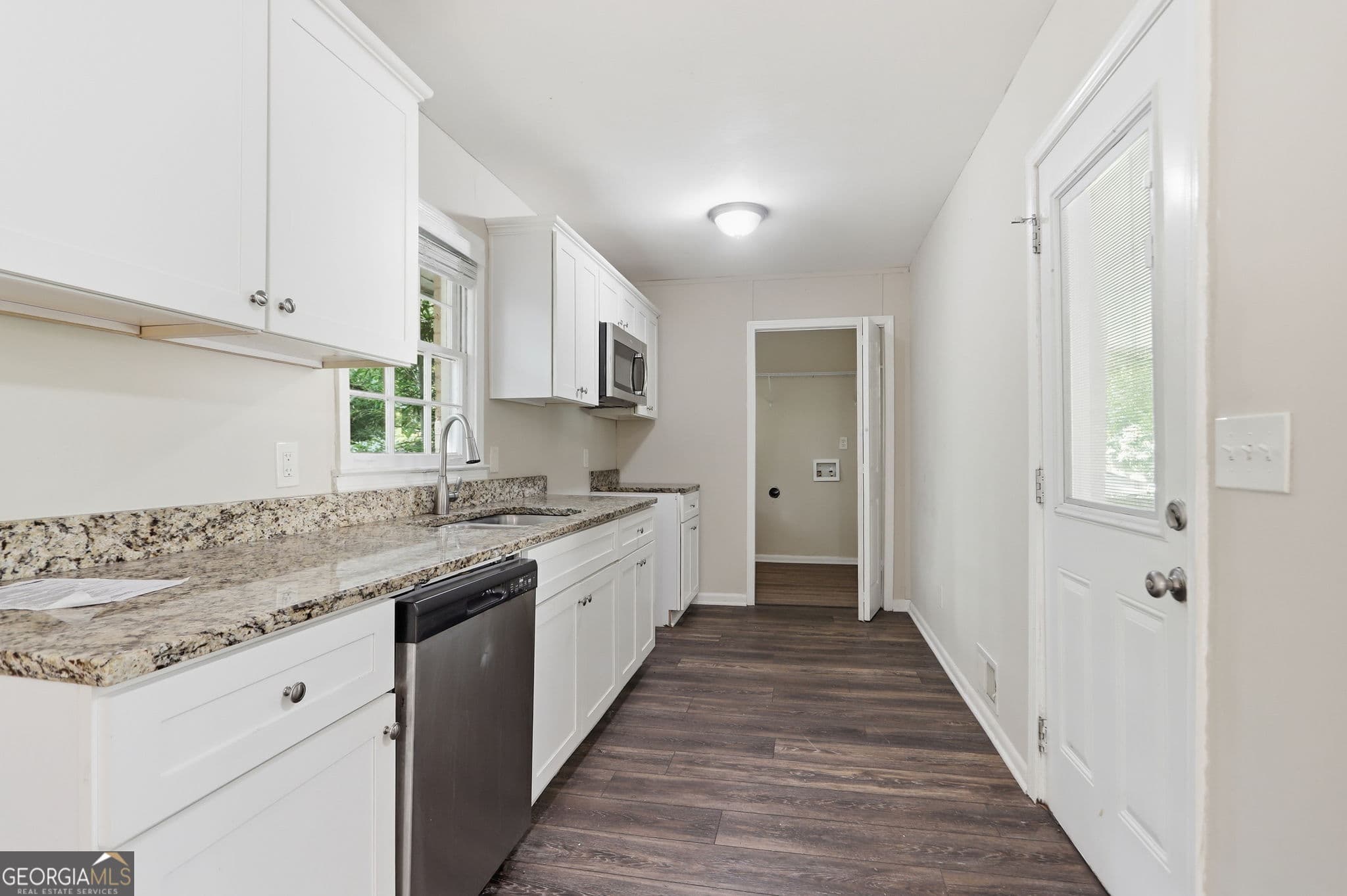 5 bedroom, 3 bathroom, 1,610 sq ft single family residence for sale at 3558 Turner Heights Drive, Decatur, GA 30032 — photo 6
