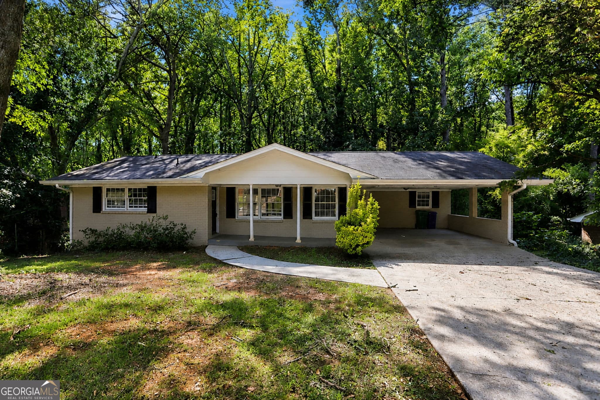 5 bedroom, 3 bathroom, 1,610 sq ft single family residence for sale at 3558 Turner Heights Drive, Decatur, GA 30032 — photo 1 of 38
