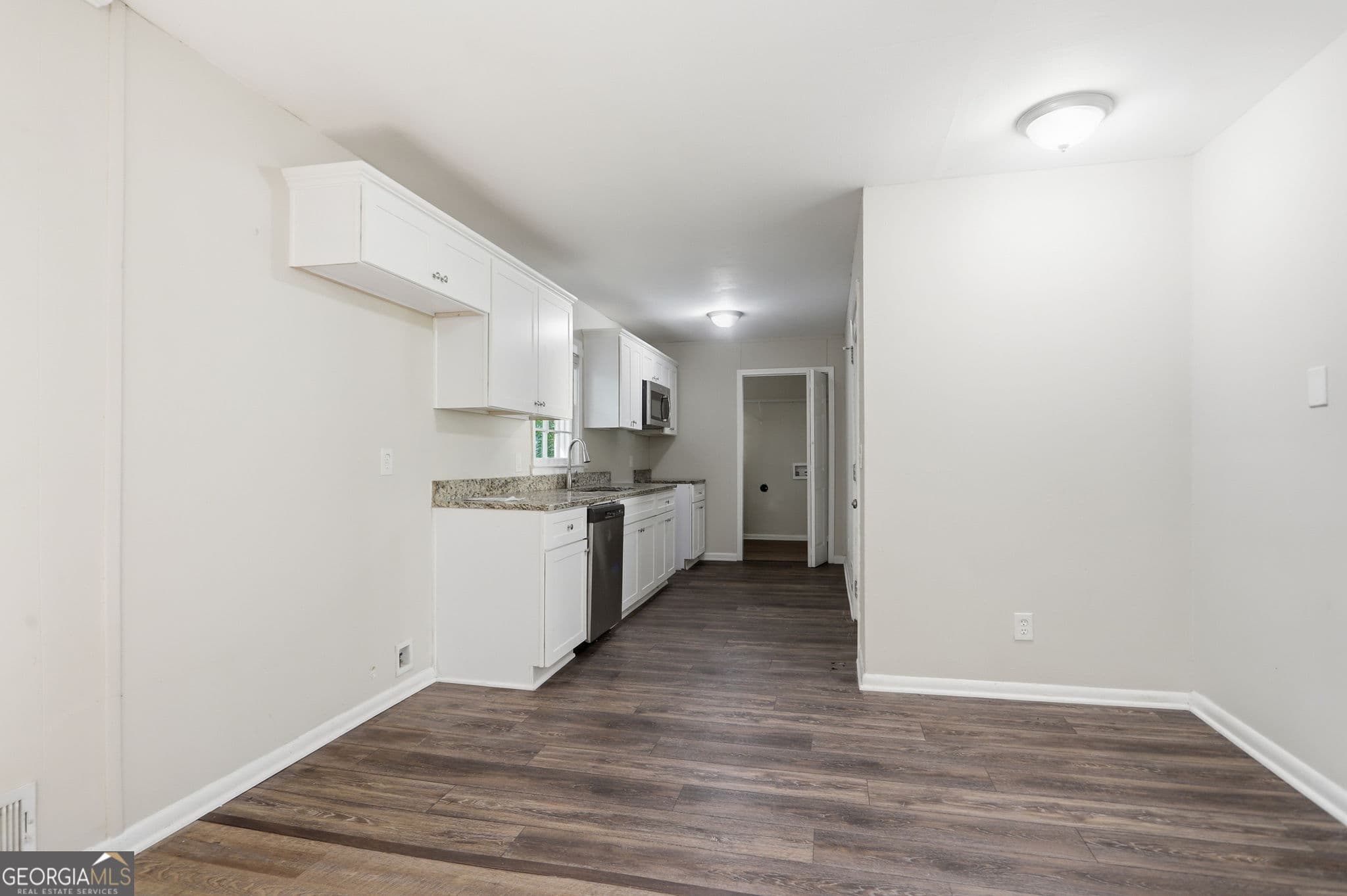 5 bedroom, 3 bathroom, 1,610 sq ft single family residence for sale at 3558 Turner Heights Drive, Decatur, GA 30032 — photo 5