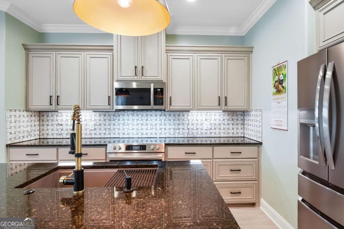 3 bedroom, 2 bathroom, 1,904 sq ft single family residence for sale at 626 Eagle Boulevard, Kingsland, GA 31548 — photo 9